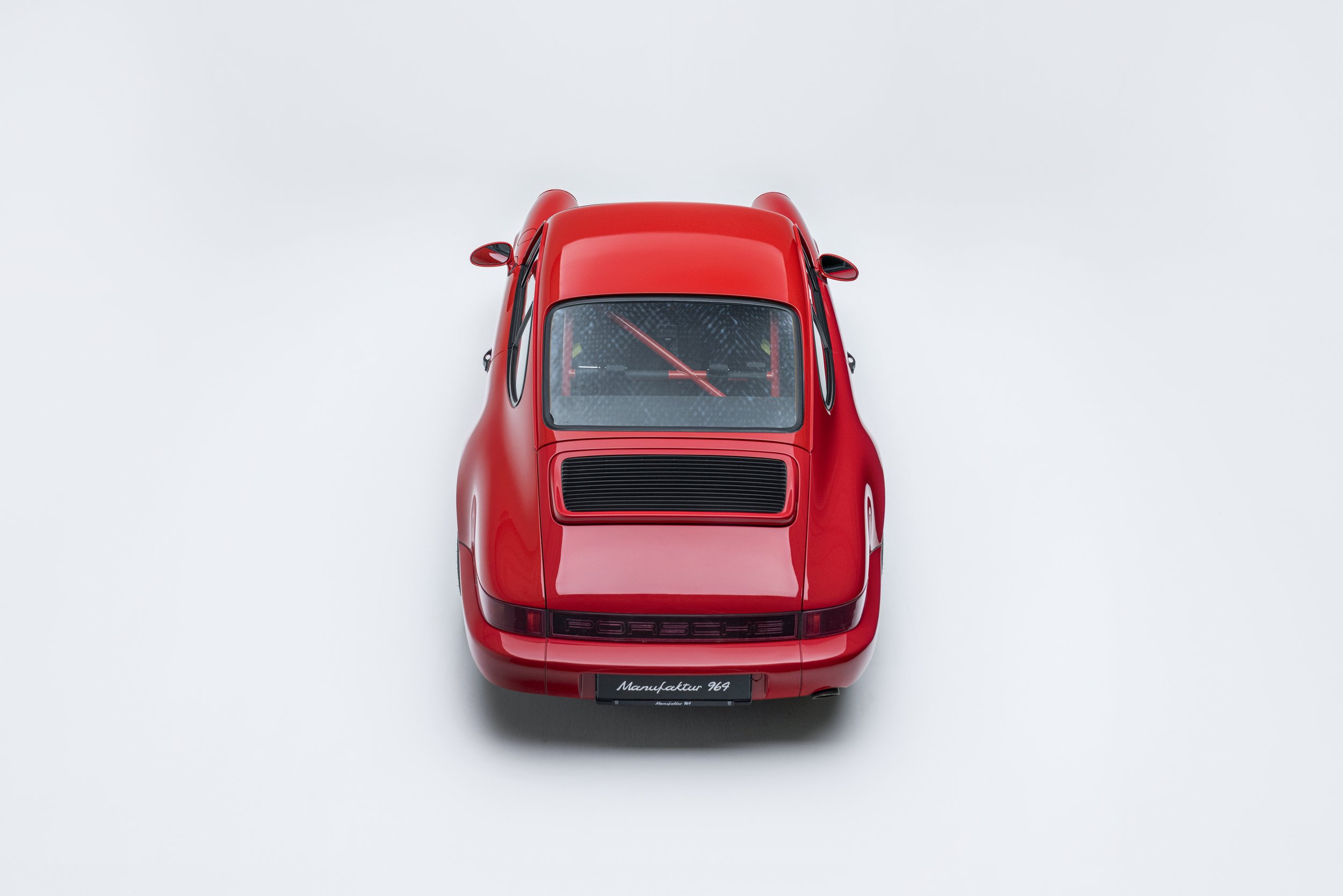 964C4_indischrot Gedntlemen Driver-6.jpg