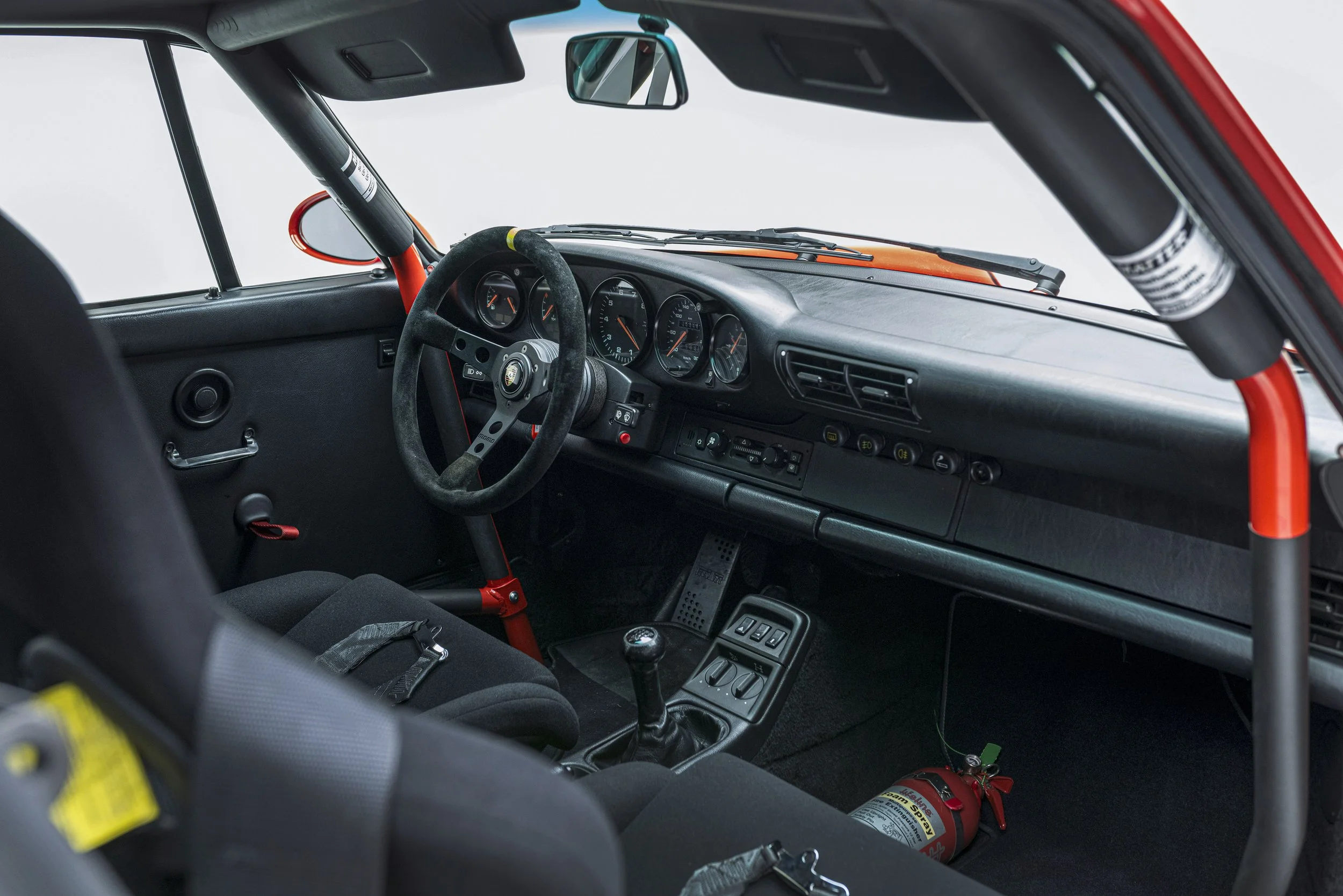 964C4_indischrot Gedntlemen Driver-13.jpg