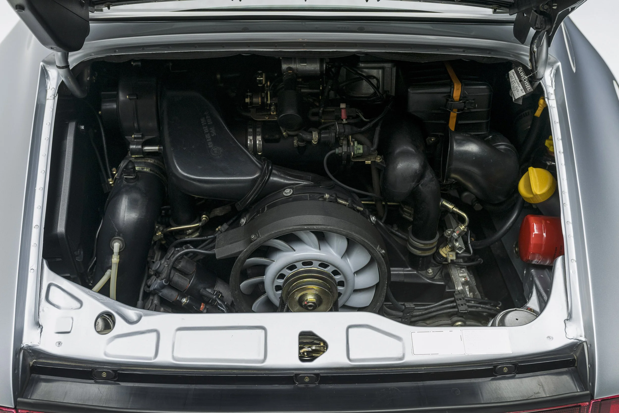 M964_964C2_targa_polarsilber (11 von 40).jpg