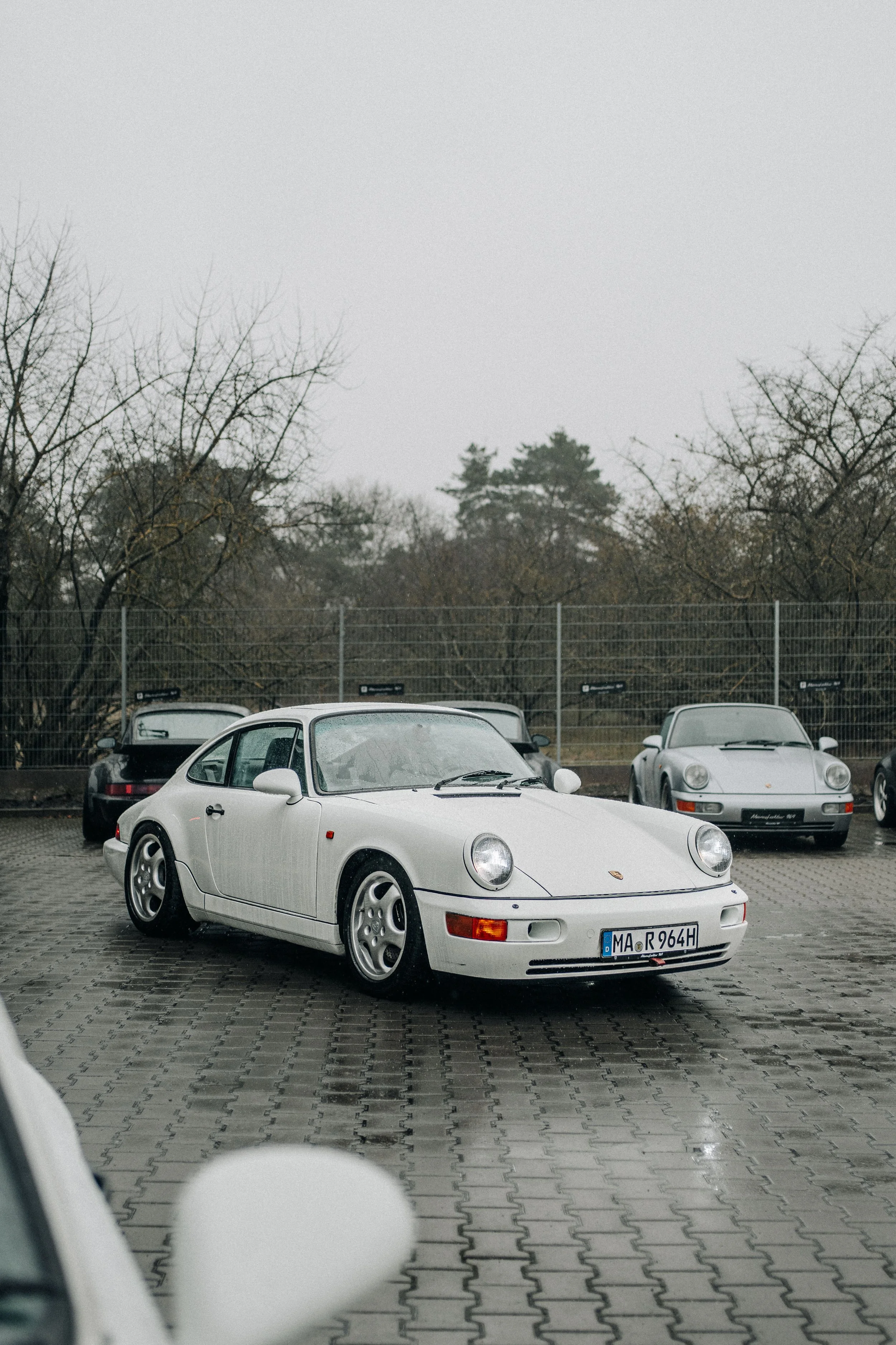 M964_2026_01_964C4_Gentleman Driver in Rain-02019.jpg