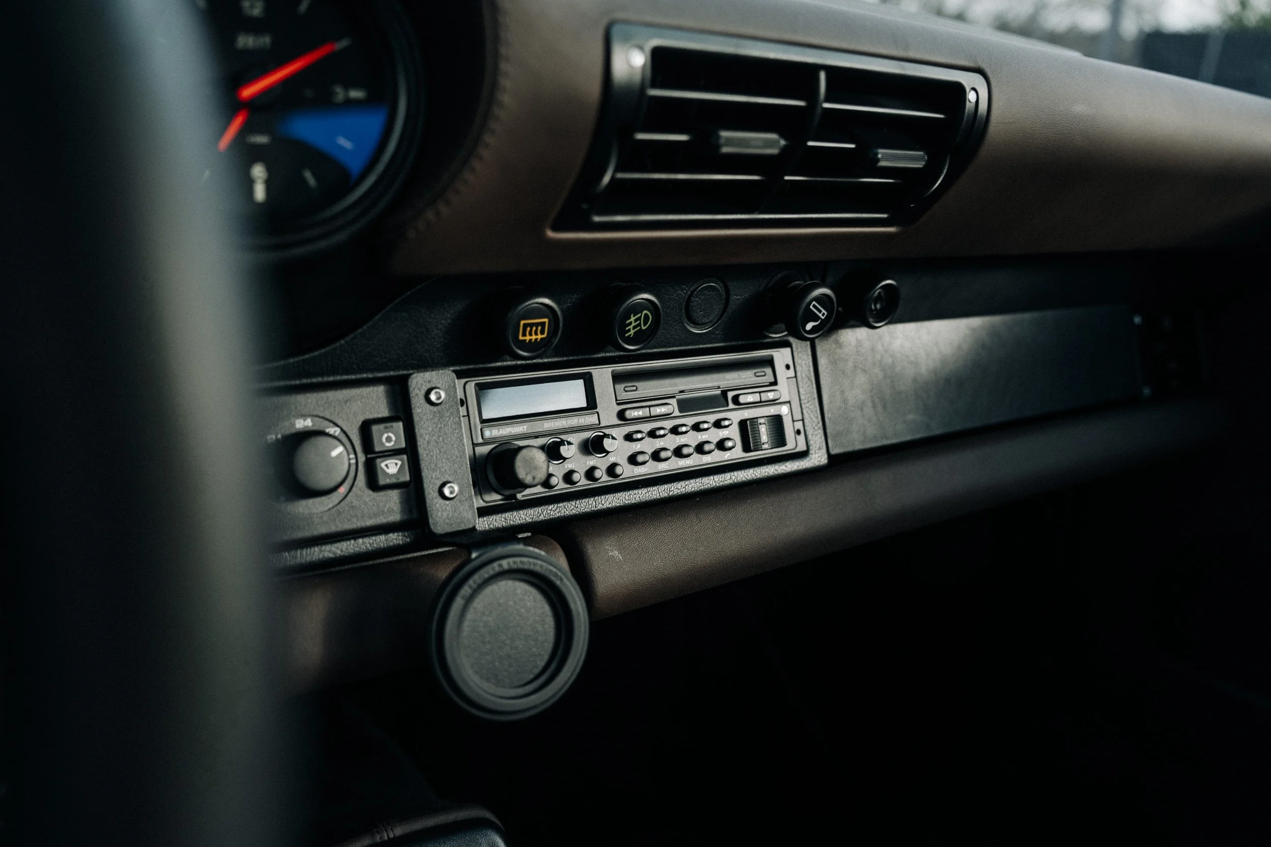 M964_2026_01_964C4_green x gold-05630.jpg