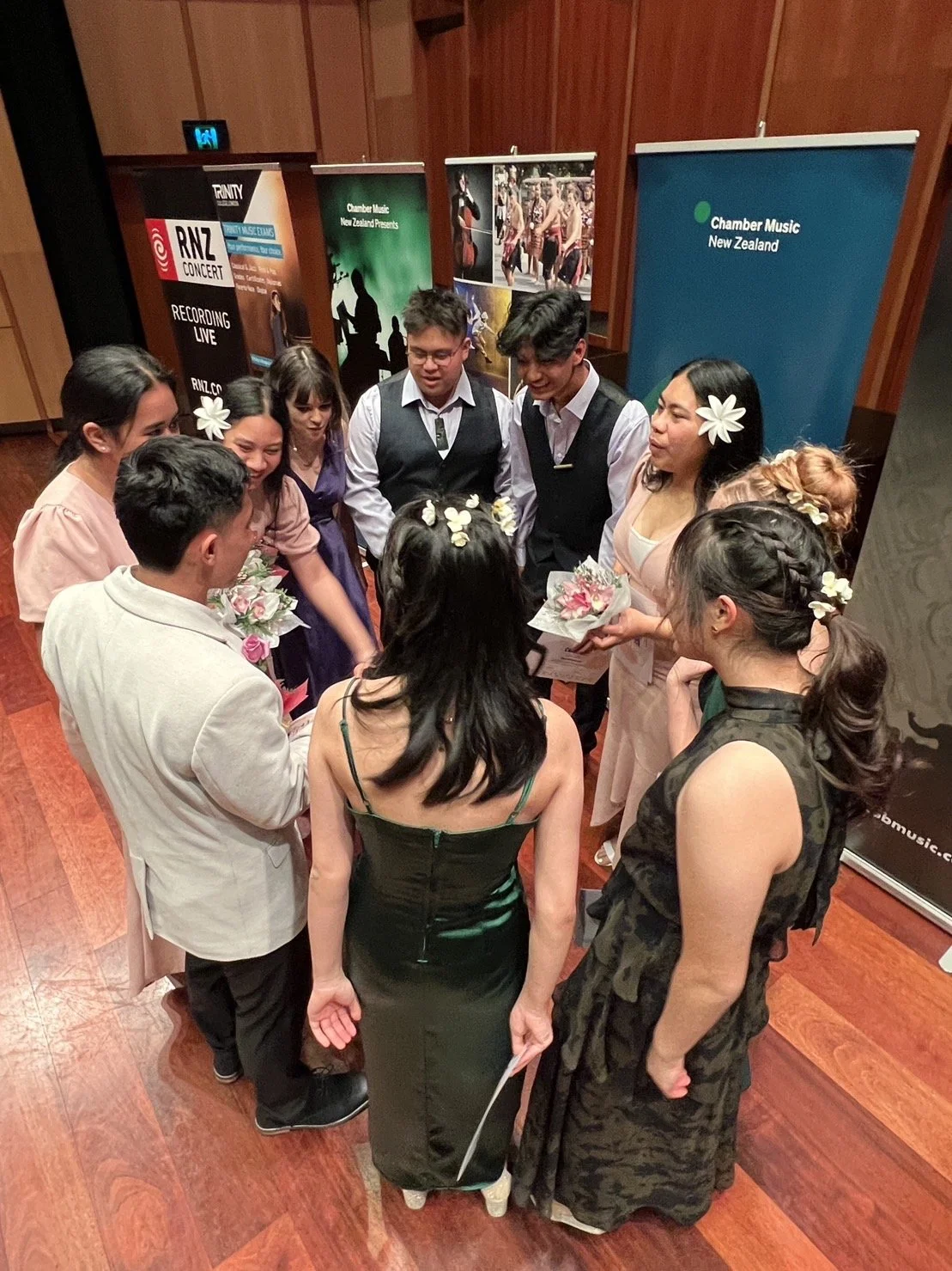 Groups from Wellington cheering for one another