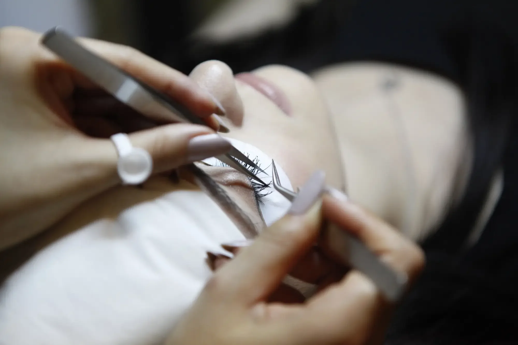 Amazing Lashes – Präzisionsarbeit