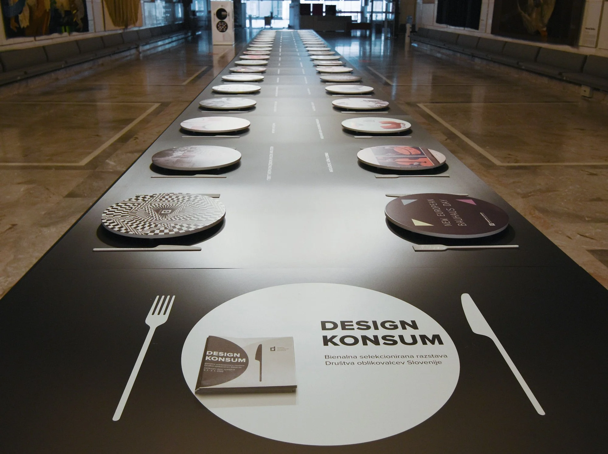 DESIGN KONSUM