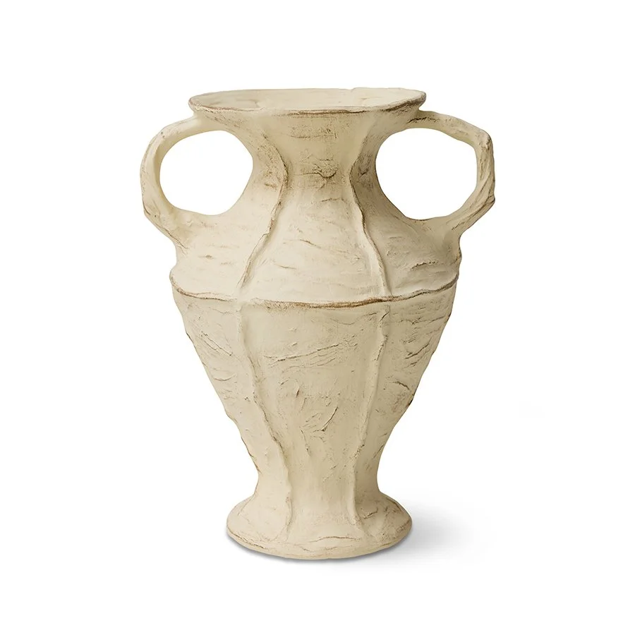 Vase blanc en terre cuite.