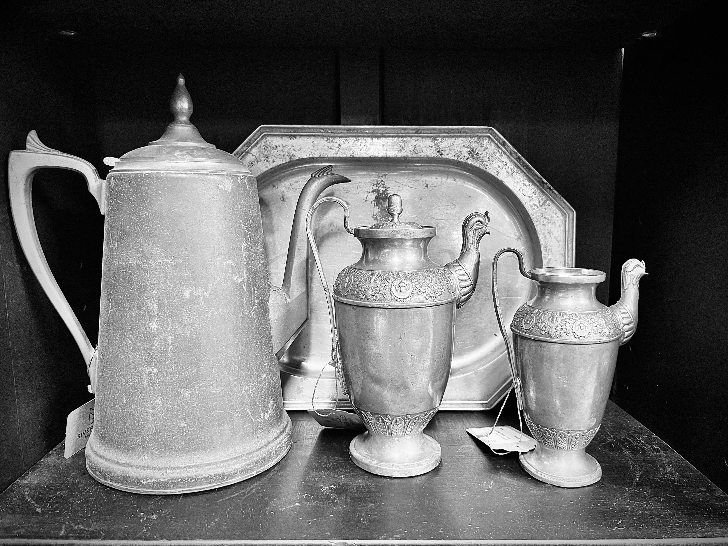 Modern Vintage: Clean Lines & Timeworn Form