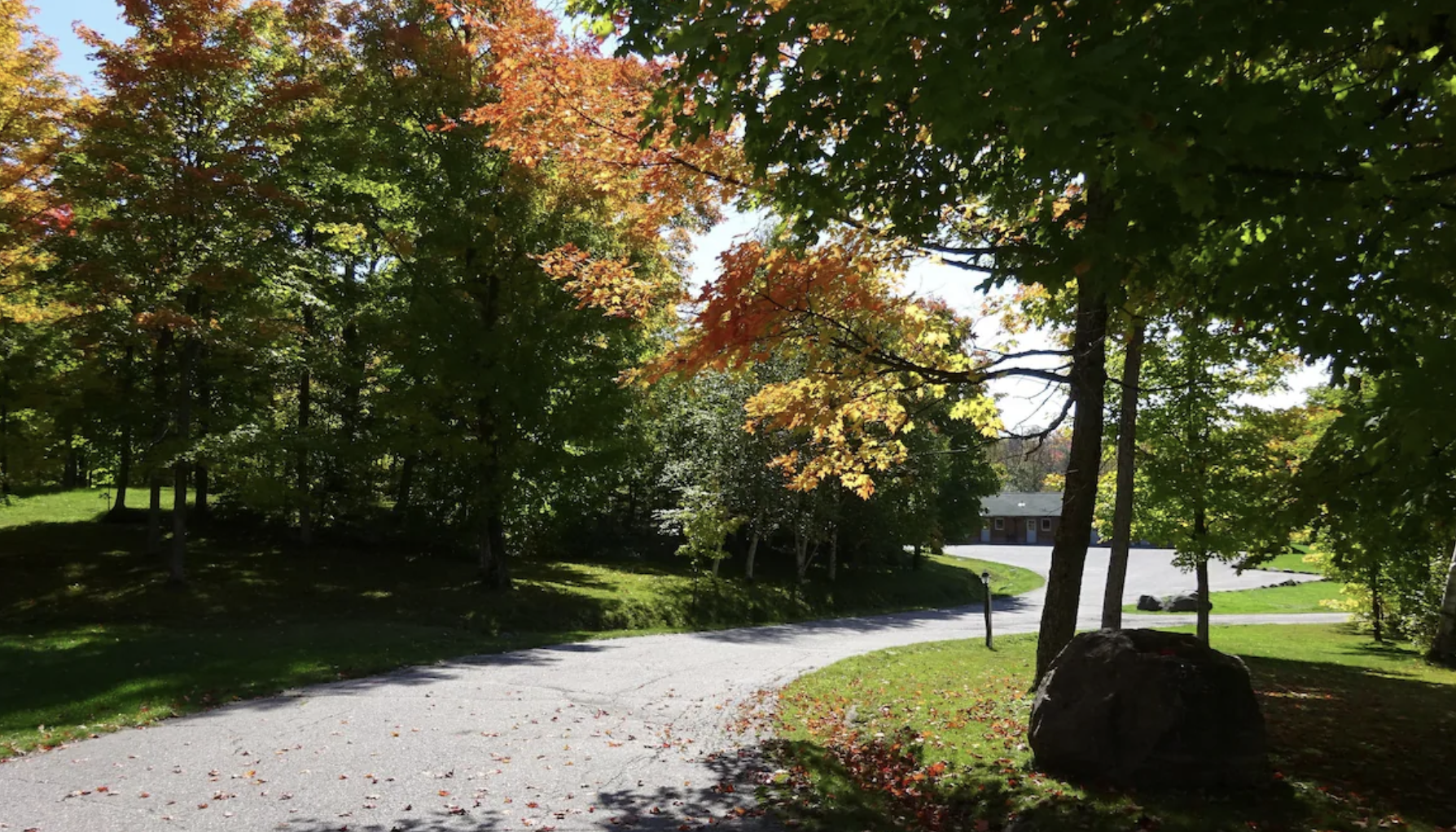 The drive down to the Inn