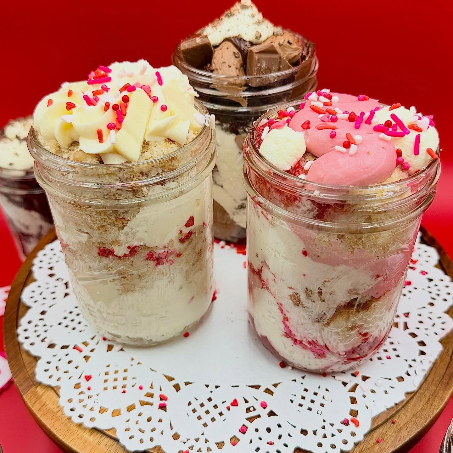 🎂 🫙 &hearts;️ #cakejars #cakes