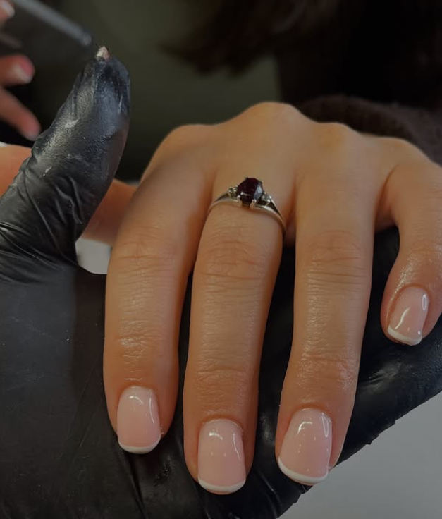 Builder Gel Hands (colour and minimal art)