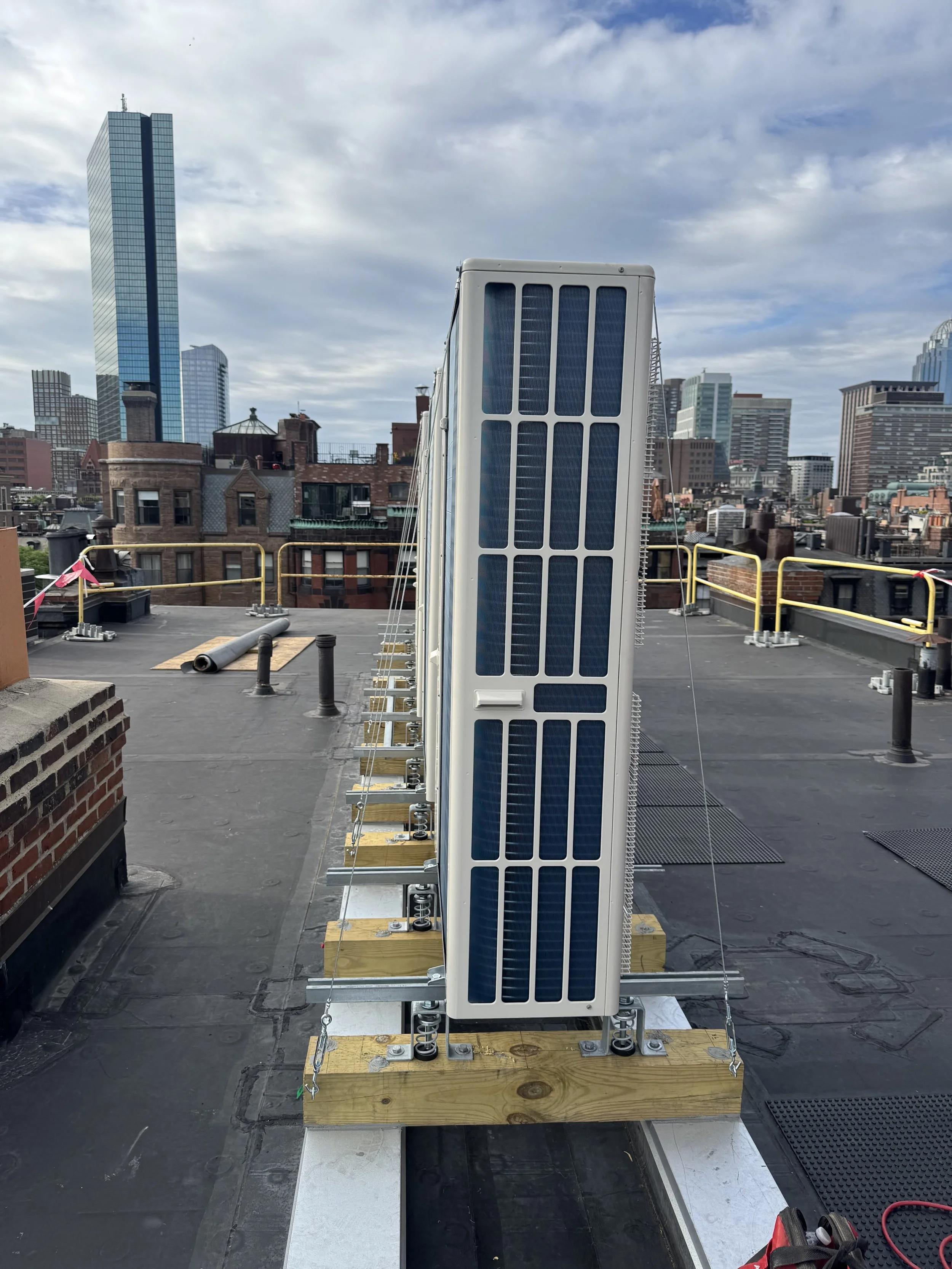 High-efficiency rooftop HVAC Installation