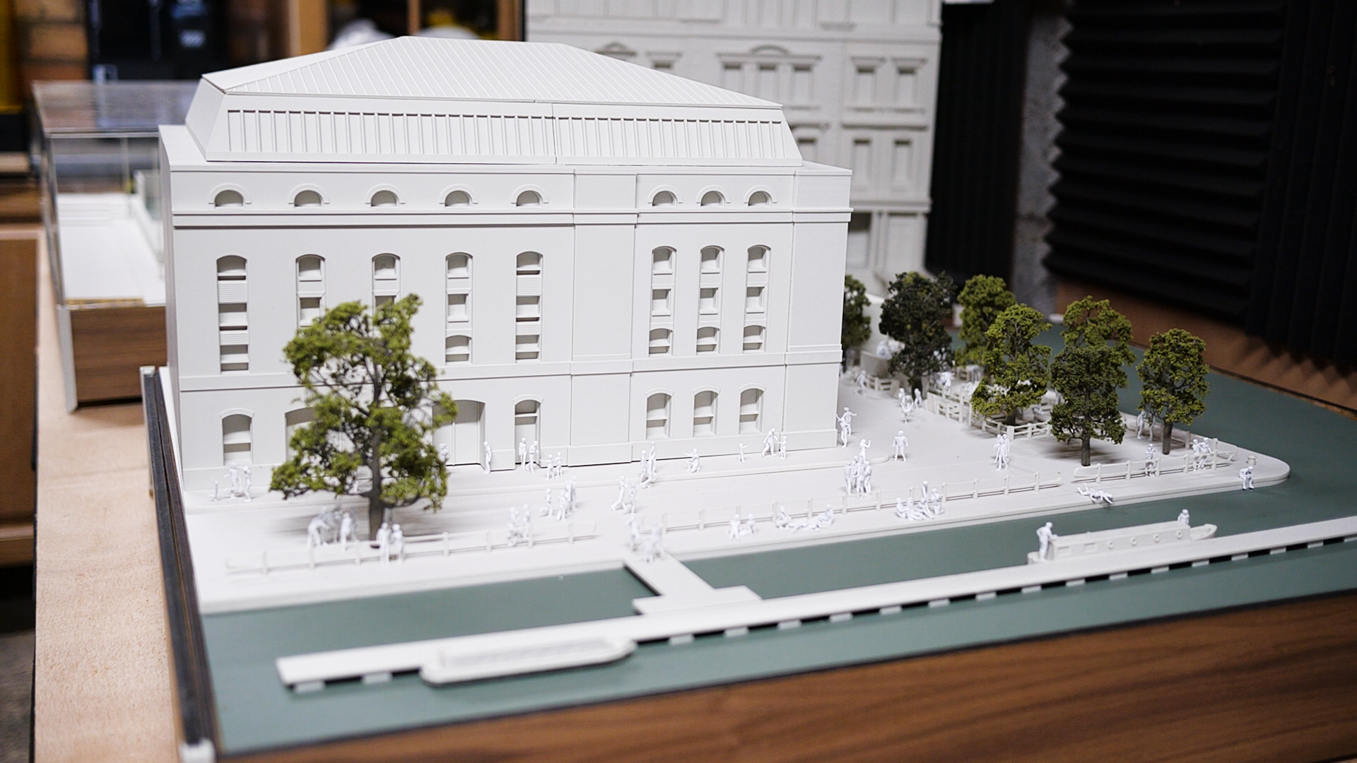 Wingfields Workshop Promo_V1.0.00_01_23_17.Still051.png