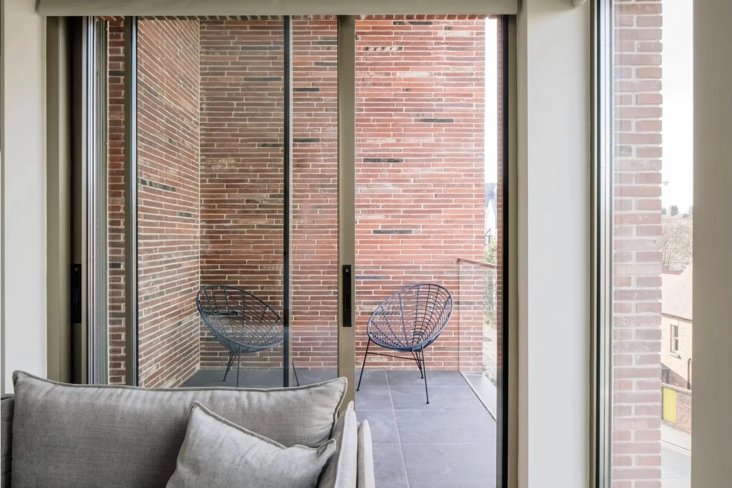 living area and blacony at 53 percy place