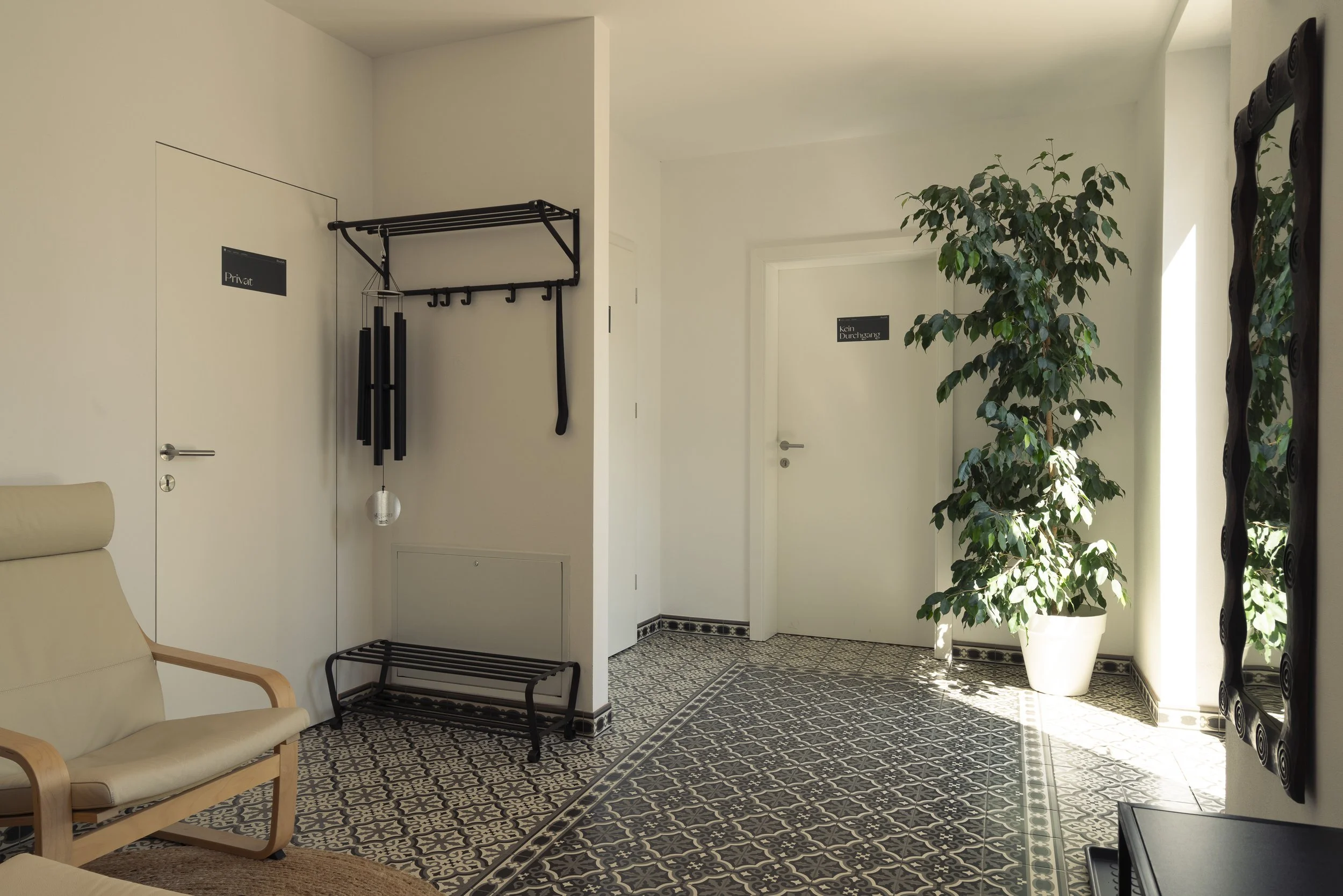 Praxisräume Garderobe