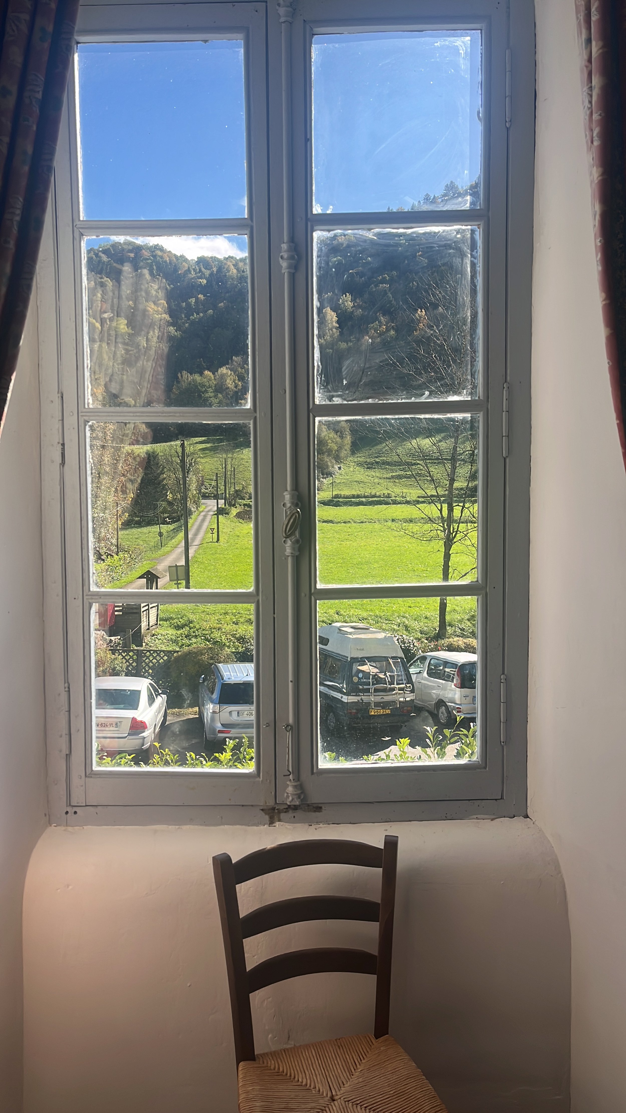 Green Room Window.JPG