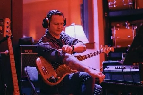 &ldquo;This song&rsquo;s about to catch these eighth notes&rdquo;

Thanks to @jasonkempin for the cool picture from yesterday&rsquo;s session.