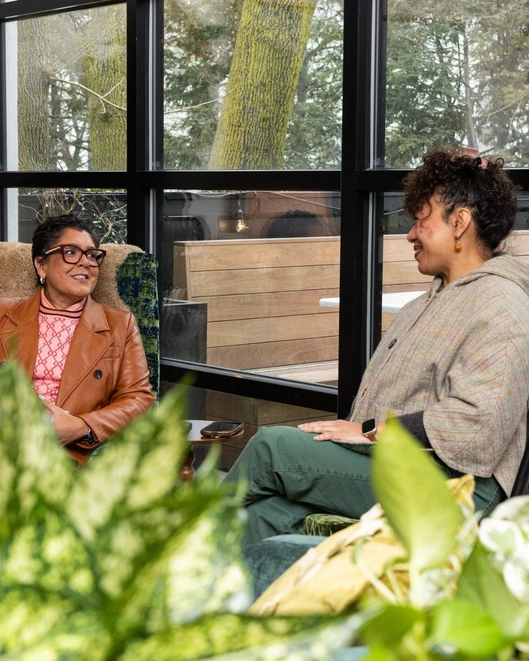 Some conversations just need the right setting. 🛋️

Members of The Alcove have exclusive access to The Haven&mdash;a private gathering space to relax, recharge, and connect.

Learn more about membership at our link in bio, and join our growing commu