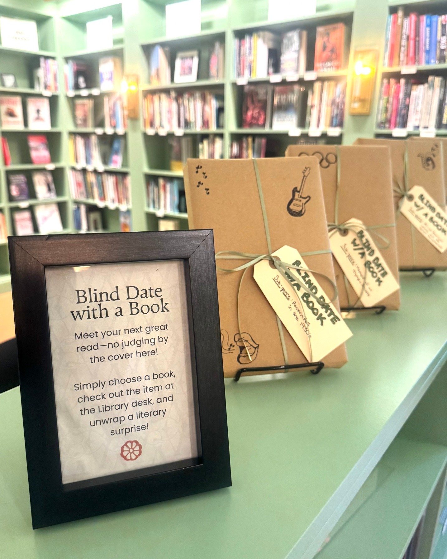 There&rsquo;s a new way to gather inspiration in our Biographical Library 📚

Introducing Blind Date with a Book: a fun way to find your next read! You might meet an artist, organizer, scientist, athlete, writer, or changemaker whose story stays with