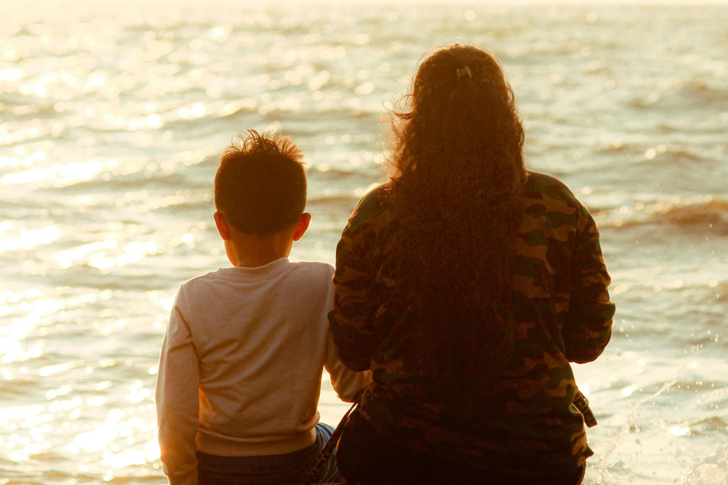 The Umbilical Stranglehold: Mother-son dynamics &amp; patriarchy in relationships