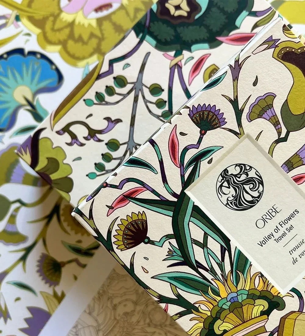 ORIBE+SPIROS+HALARIS+ILLUSTRATION+COLLABORATION+PATTERN+WEB+VALLEY+OF+THE+FLOWERS.webp