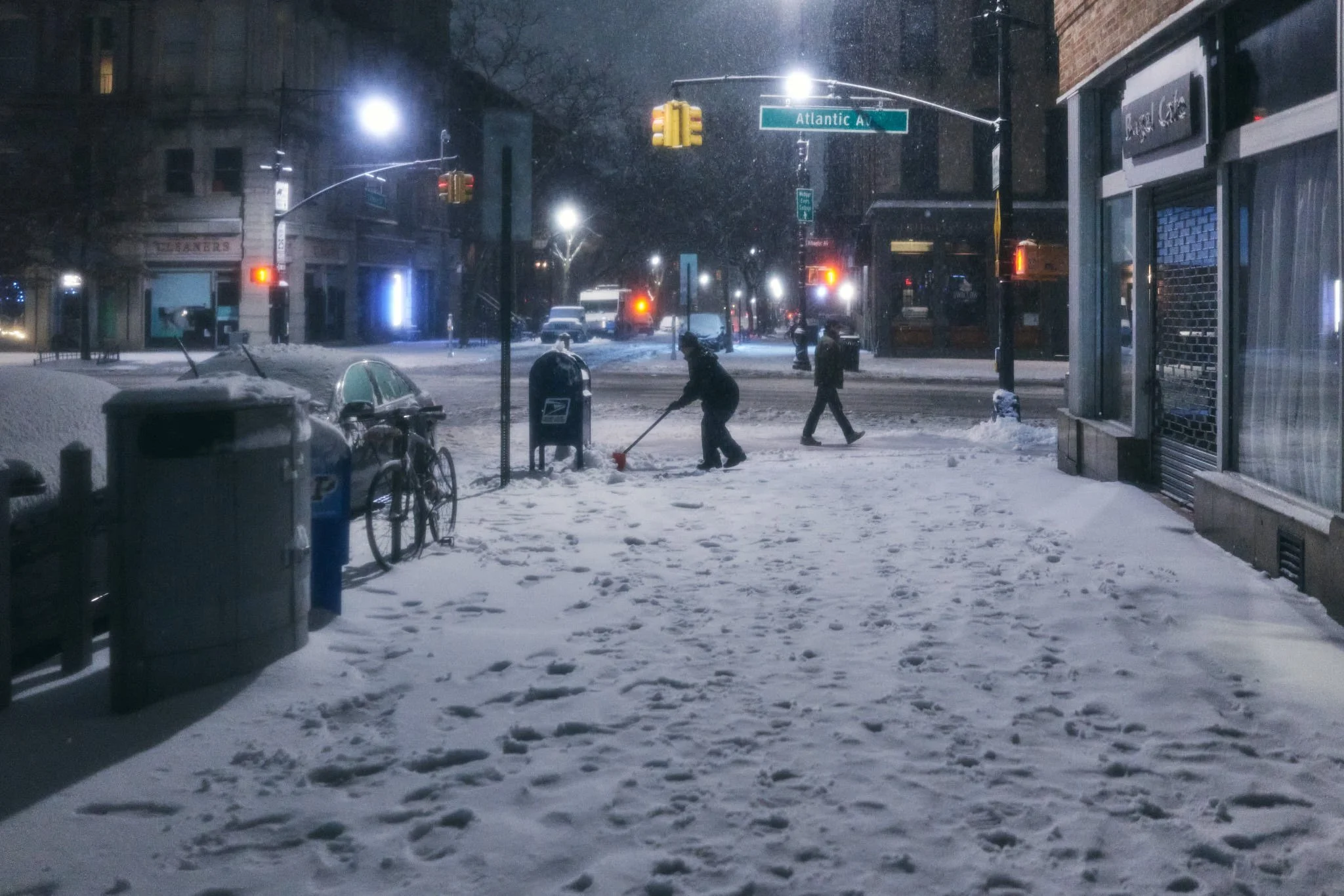 Late_night_brooklyn_street_photography_david_lee_pexton_photo_7.jpg