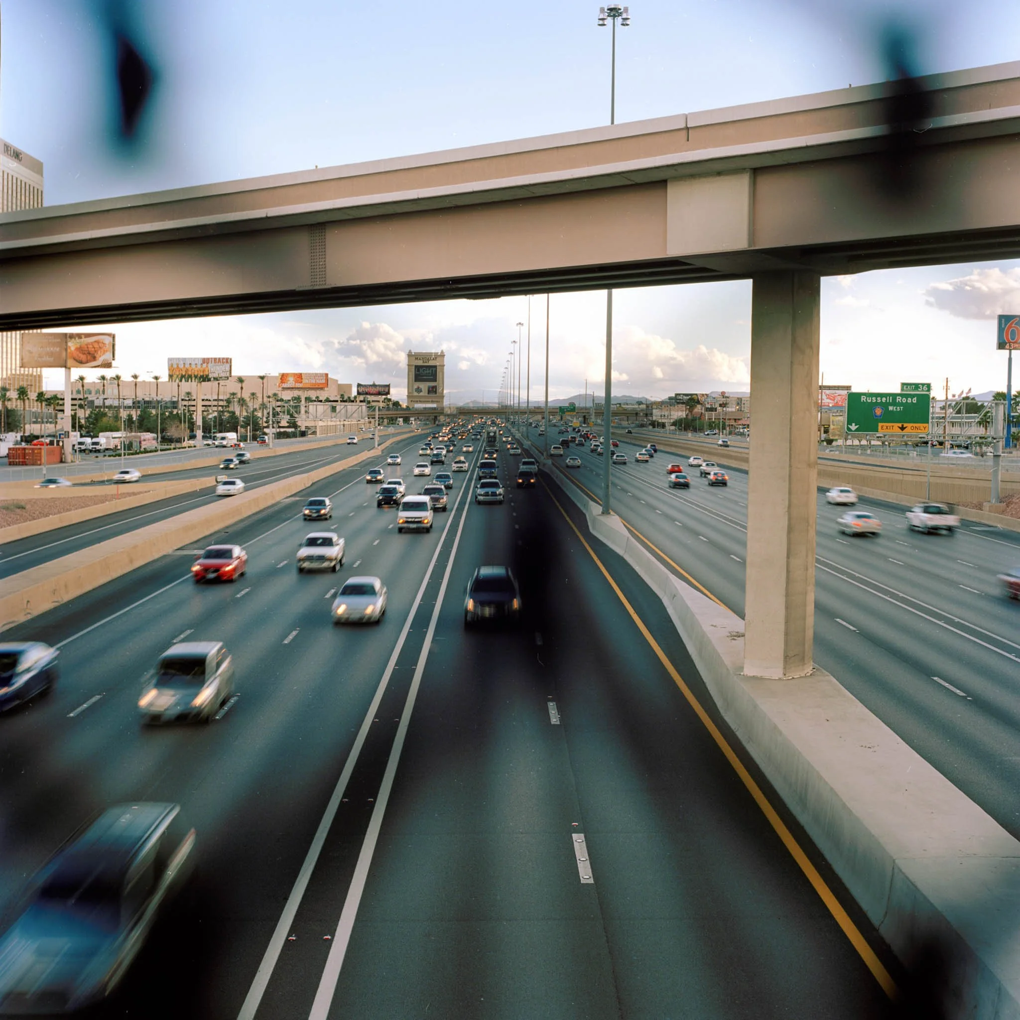 FILM_PHOTOGRAPHY_LAS_VEGAS_HIGHWAY.jpg
