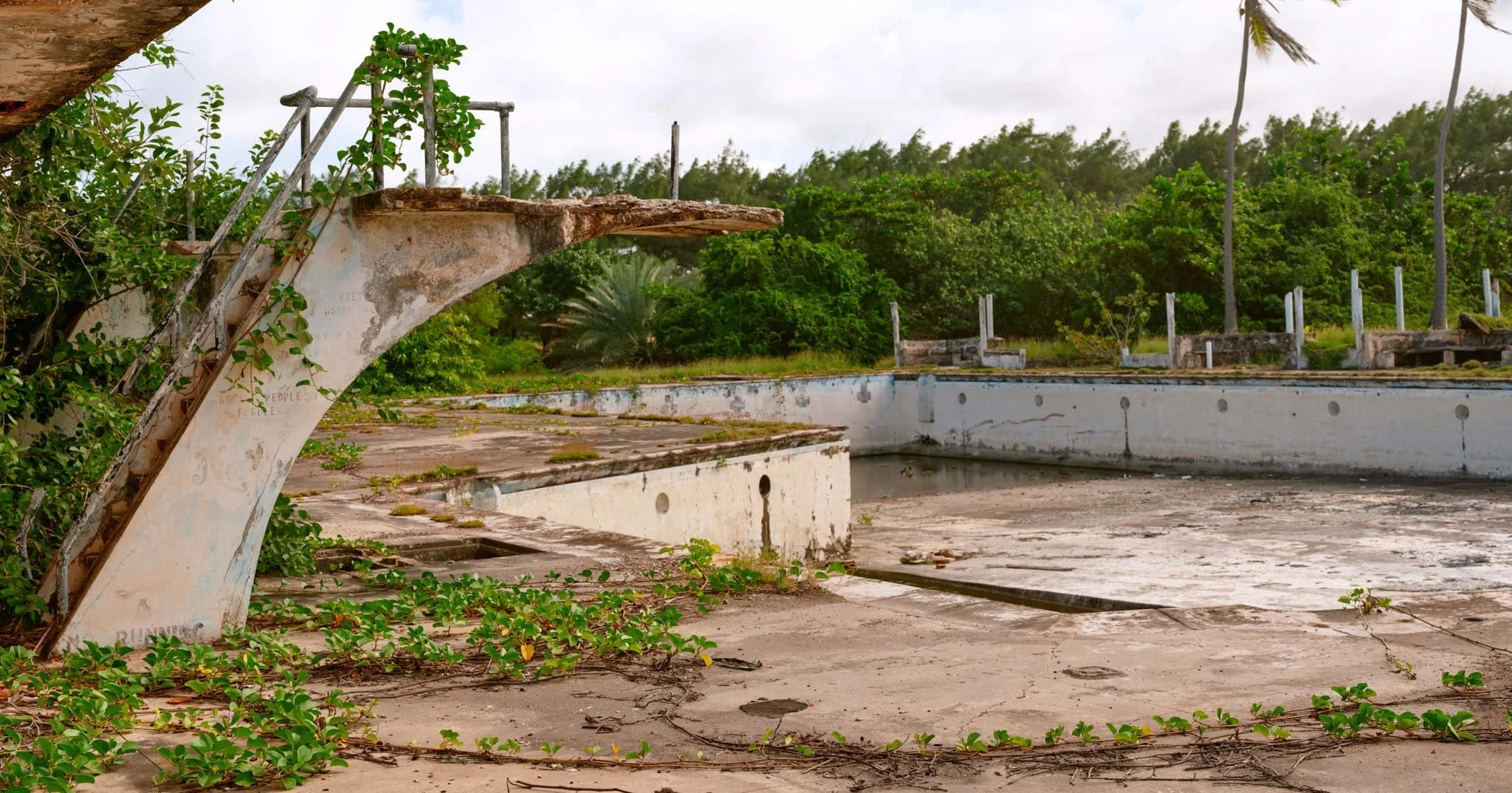 BARBADOS_ABANDONED_HOTEL_PANO_DIVING_BOARD_DAVID_PEXTON_PHOTOGRAPHY.jpg