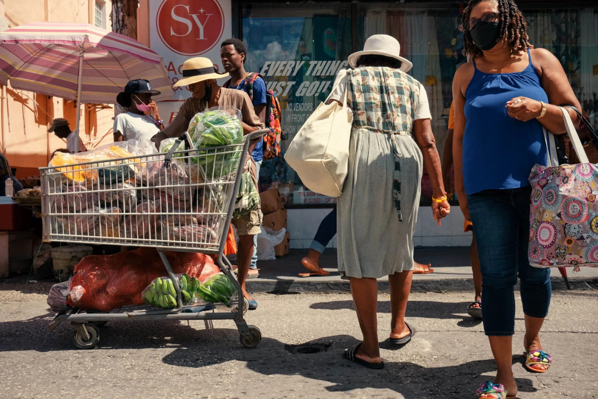 BARBADOS_SPEIGHTSTOWN_TROLLEY_DAVID_PEXTON_PHOTOGRAPHY.jpg