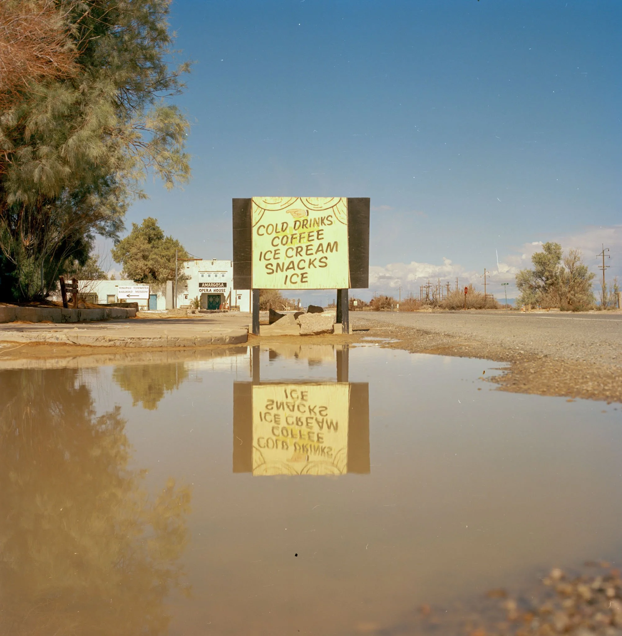 CALIFORNIA_FILM_PHOTOGRAPHY_COLD_DRINKS_SNACKSCOFFEE_REFLECTION.jpg