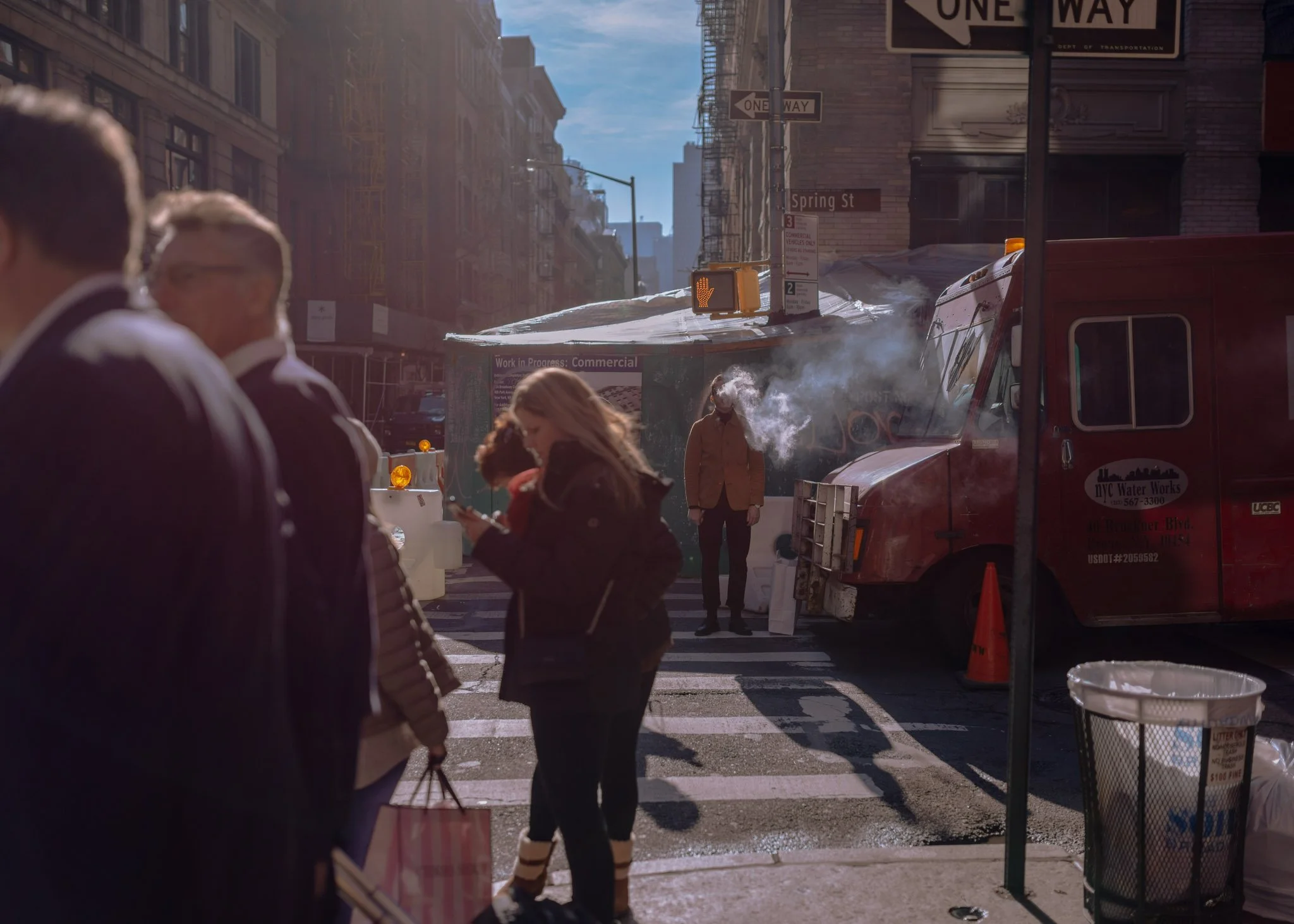 DIGITAL_PHOTOGRAPHY_NYC_STREET_VAPING_SOHO.jpg