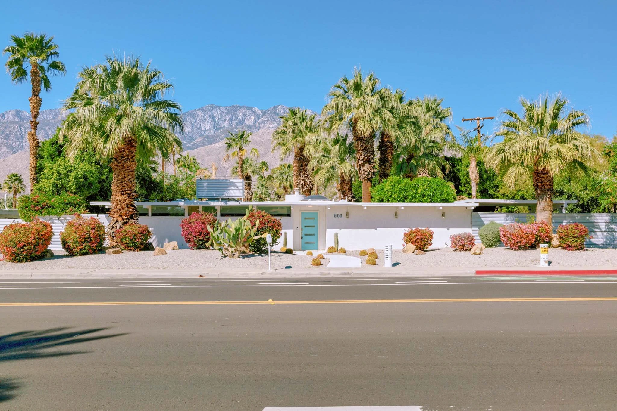 PALM_SPRINGS_HOUSE_ROAD_AND_MOUNTAINS.jpg