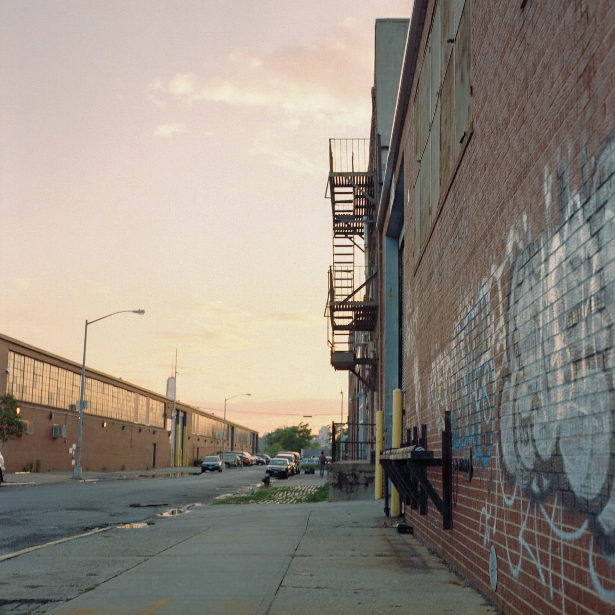 FILM_PHOTOGRAPHY_STREETSCAPE_GREENPOINT.jpg