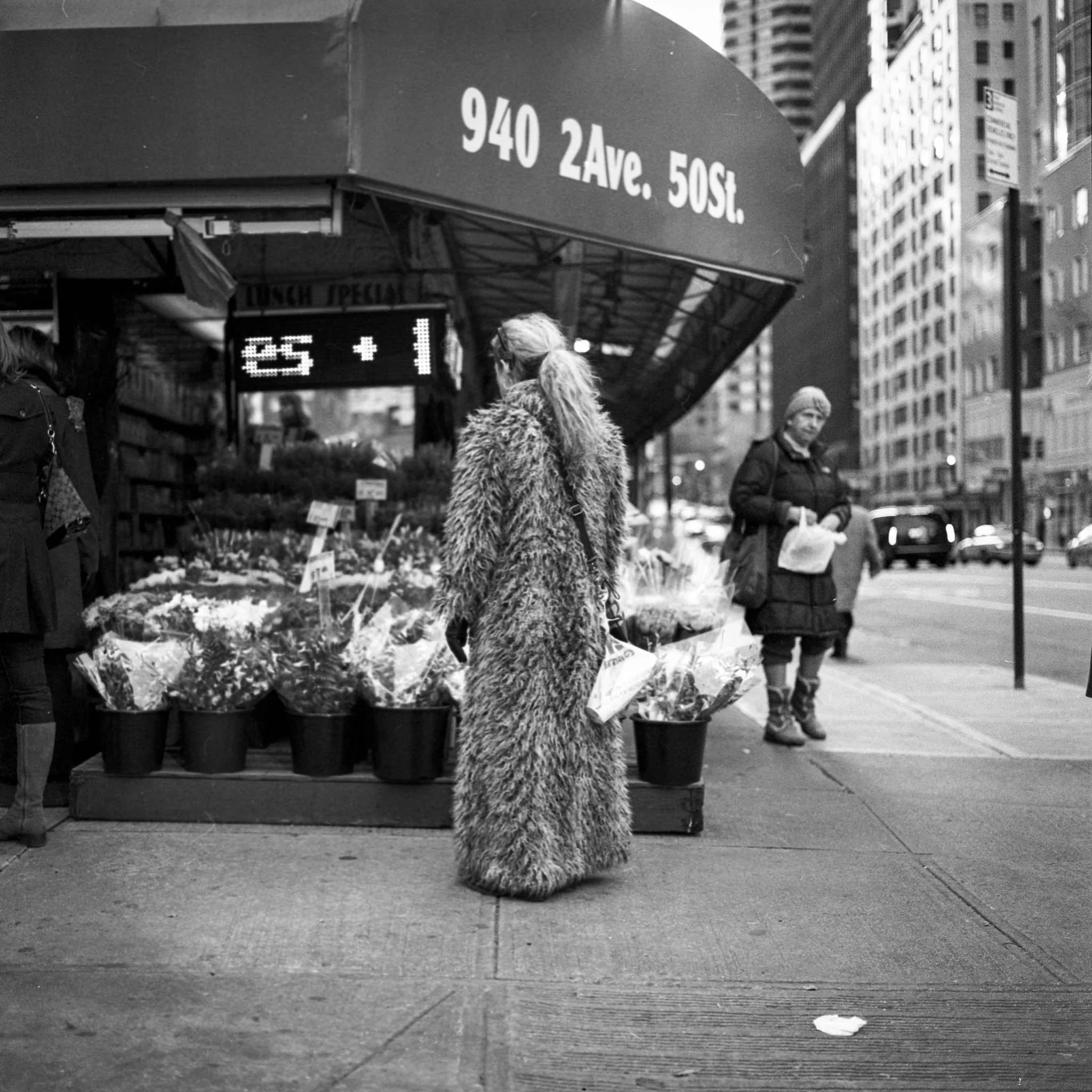FILM_PHOTOGRAPHY_NYC_STREET_FUR_COAT_940_2ND_AVE.jpg