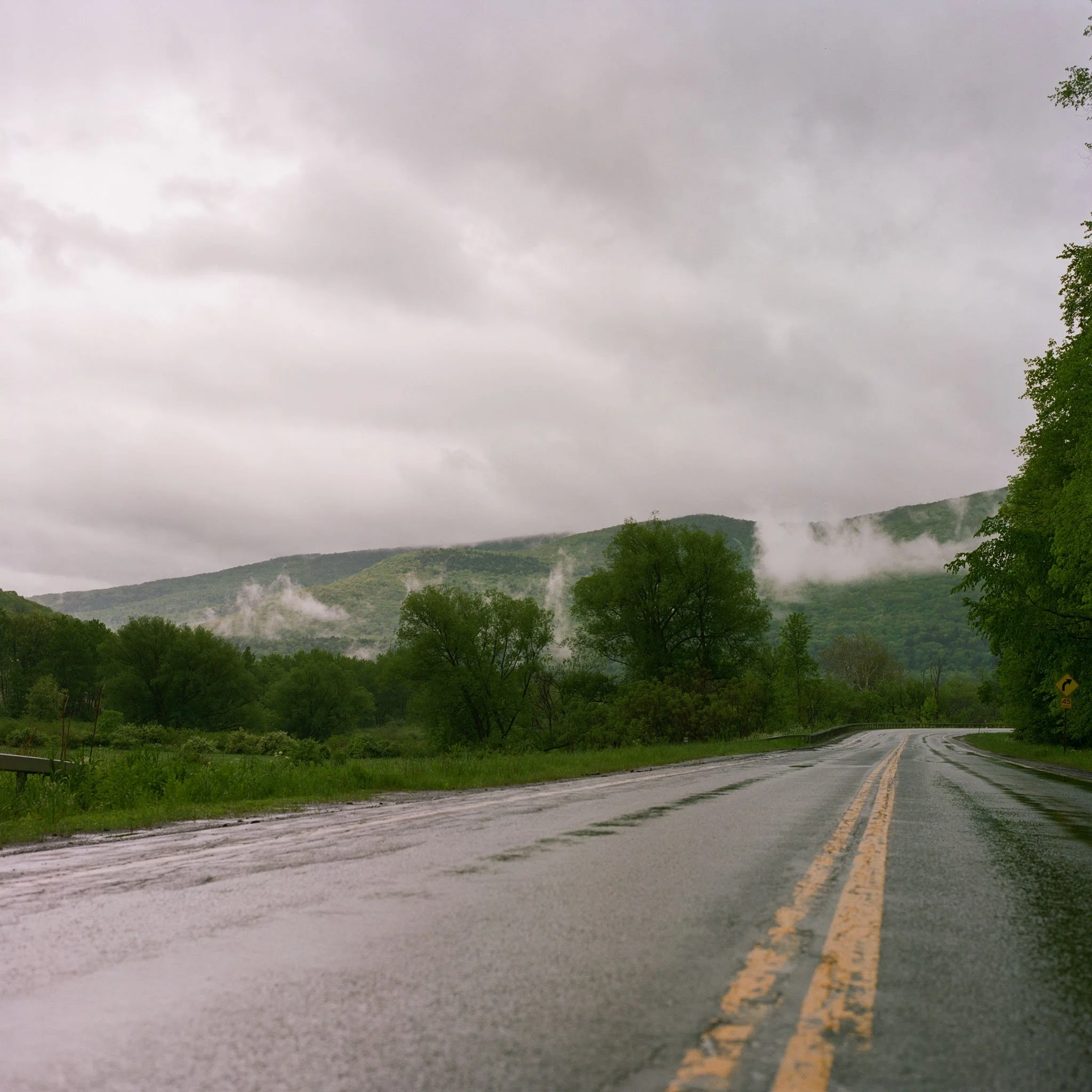 FILM_PHOTOGRAPHY_UPSTATE_LANDSCAPE_CLOUDS_RAIN.jpg
