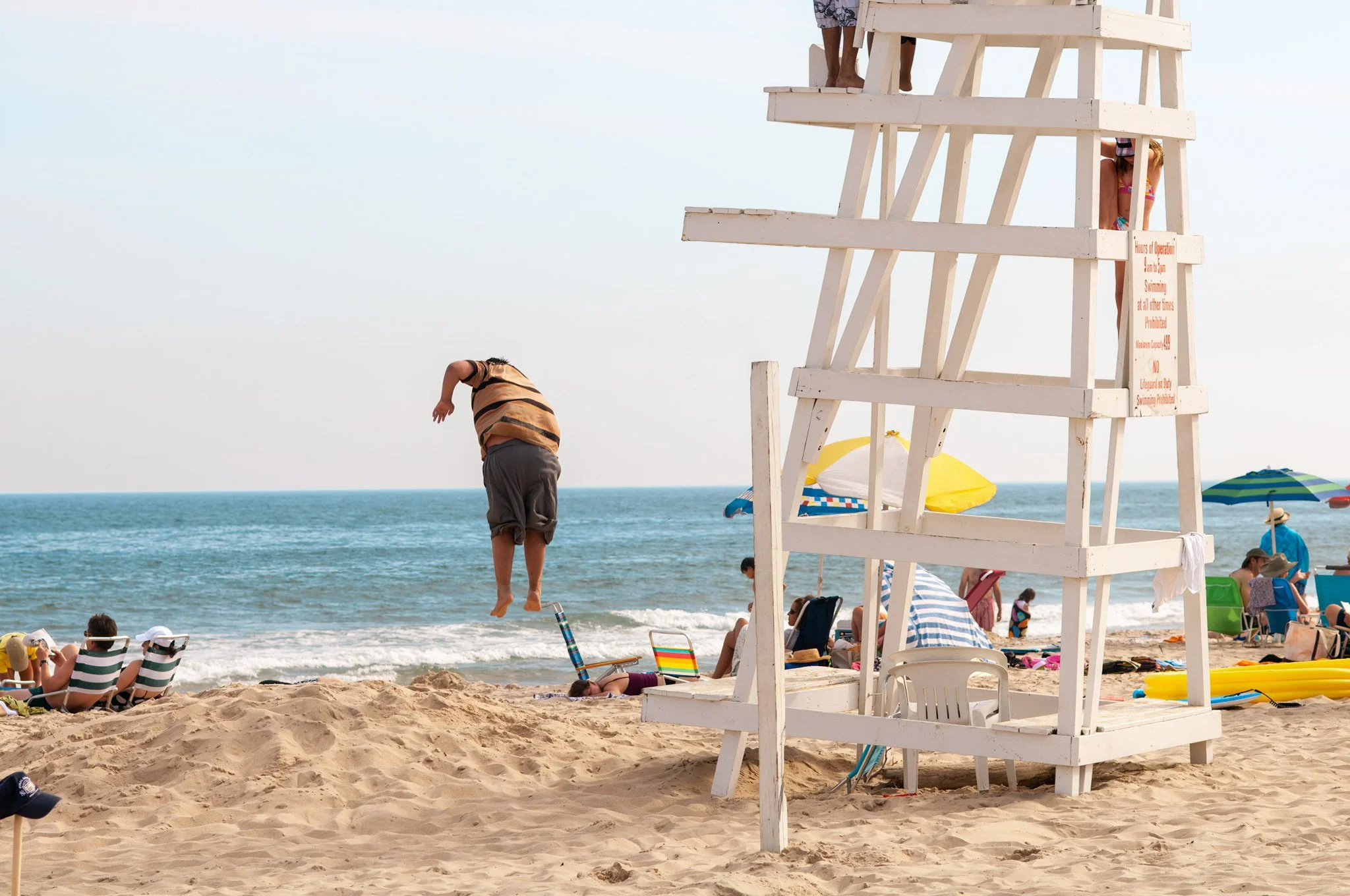 NEW_YORK_DIGITAL_STREET_PHOTOGRAPHY_HAMPTONS_HANG.jpg