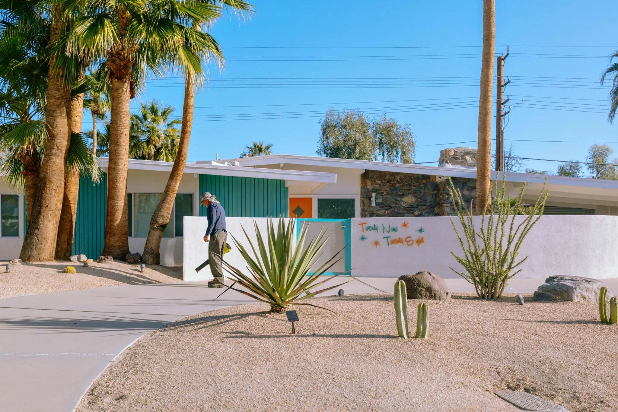 PALM_SPRINGS_TWENTY_NICE_TWENTY_EIGHT.jpg