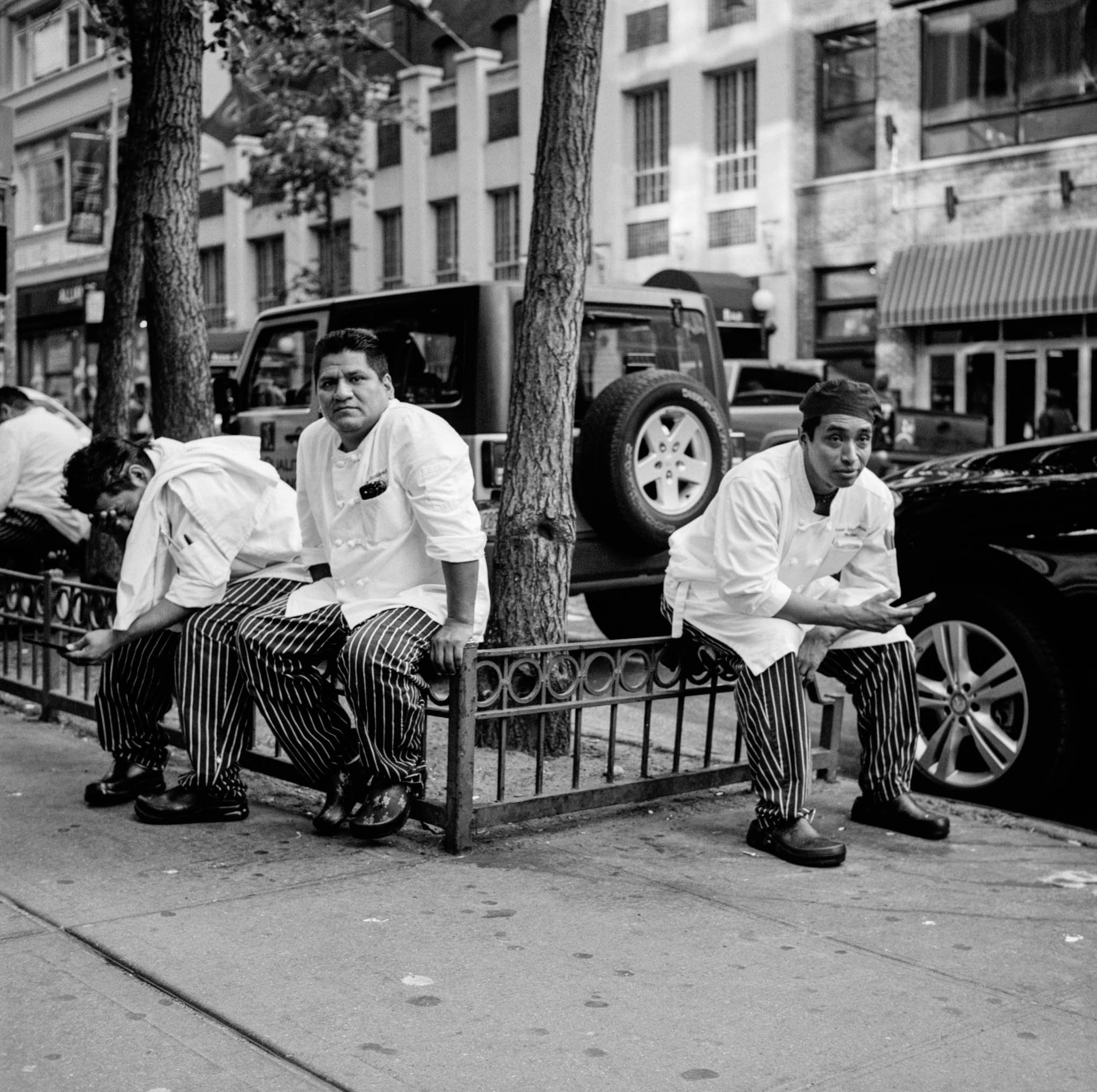 FILM_PHOTOGRAPHY_STREET_NYC_CHEFS.jpg