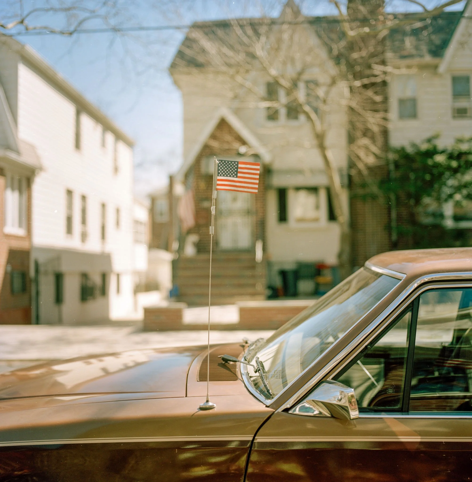 FILM_PHOTOGRAPHY_VINTAGE_CARS_BROOKLYN_AMERICAN_FLAG_LATEST.jpg