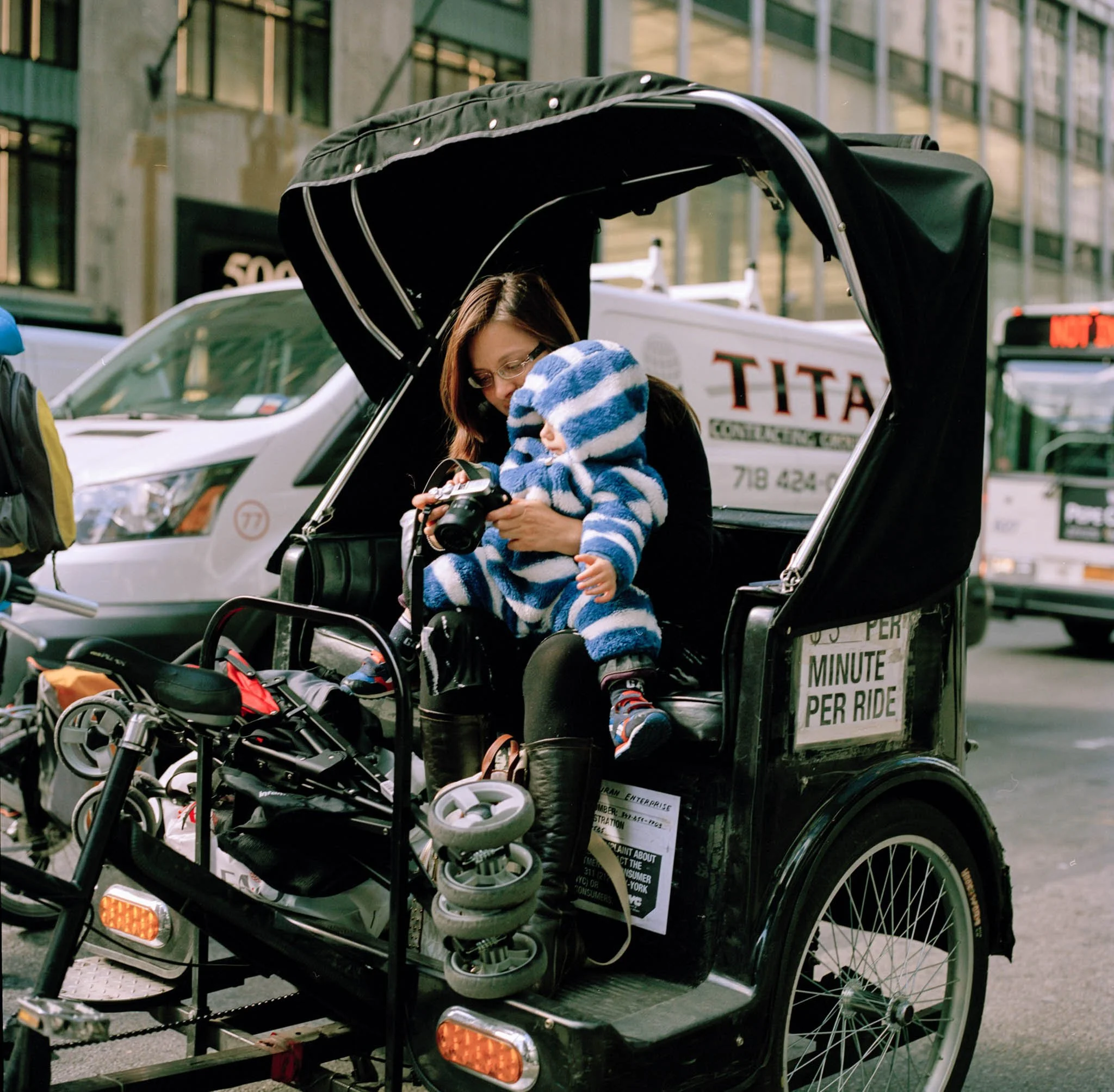 NEW_YORK_FILM_PHOTOGRAPHY_WOMAN_BABY_RICKSHAW.jpg