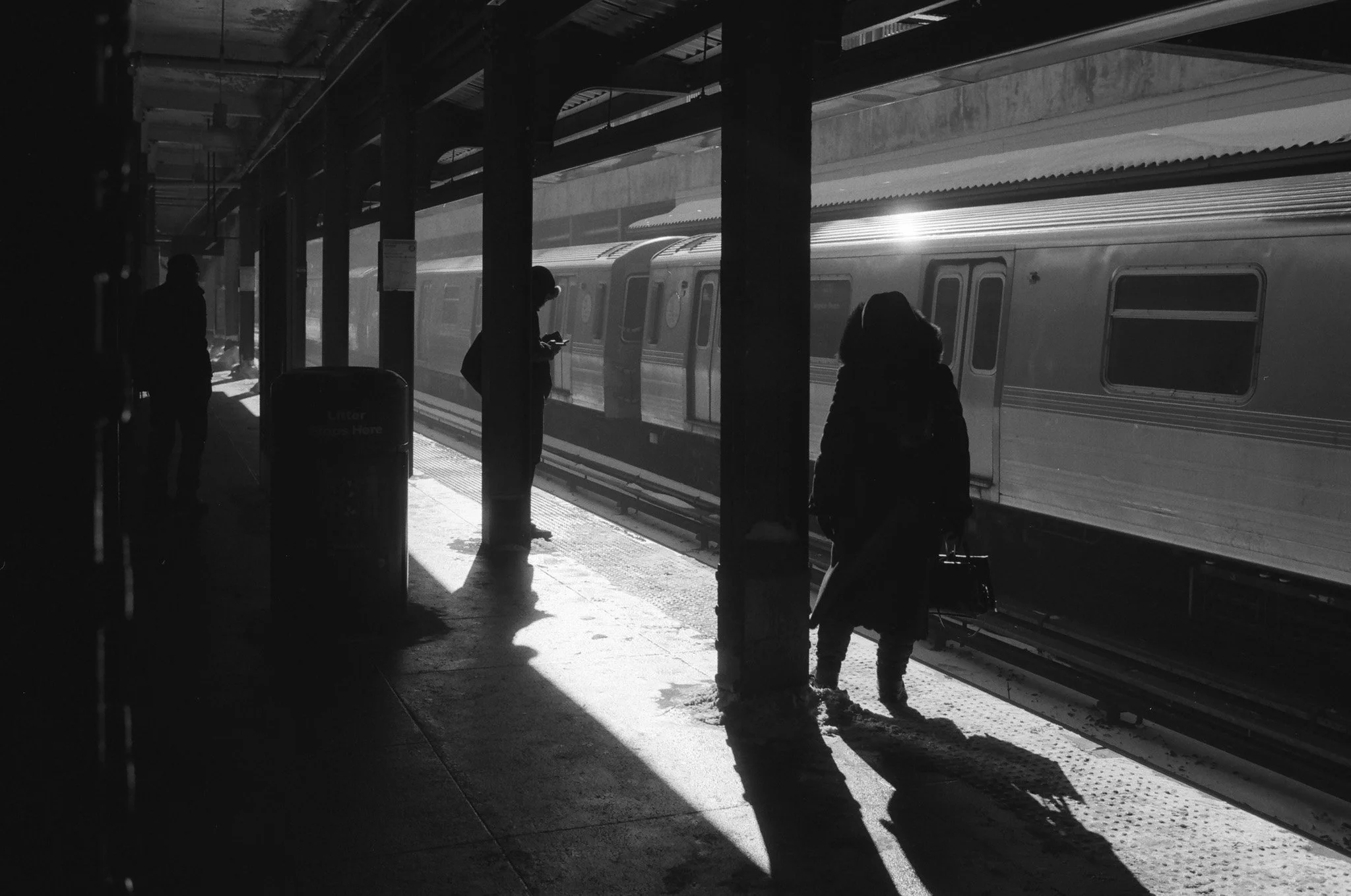 NEW_YORK_FILM_PHOTOGRAPHY_NEWKIRKPLAZA_BLACK_WHITE_SHADOWS.jpg