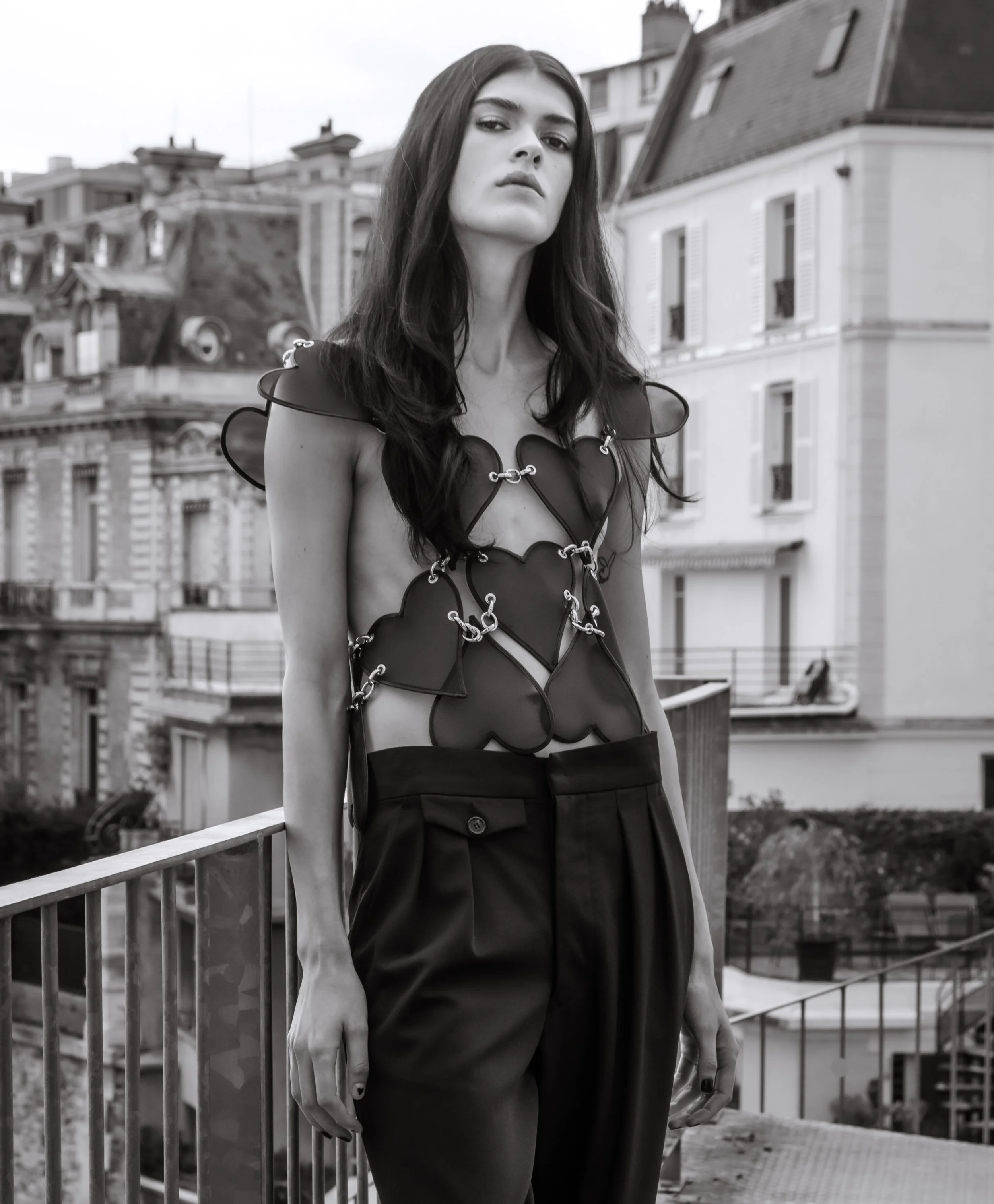 44 - Angelina b&w (1 of 1).jpg