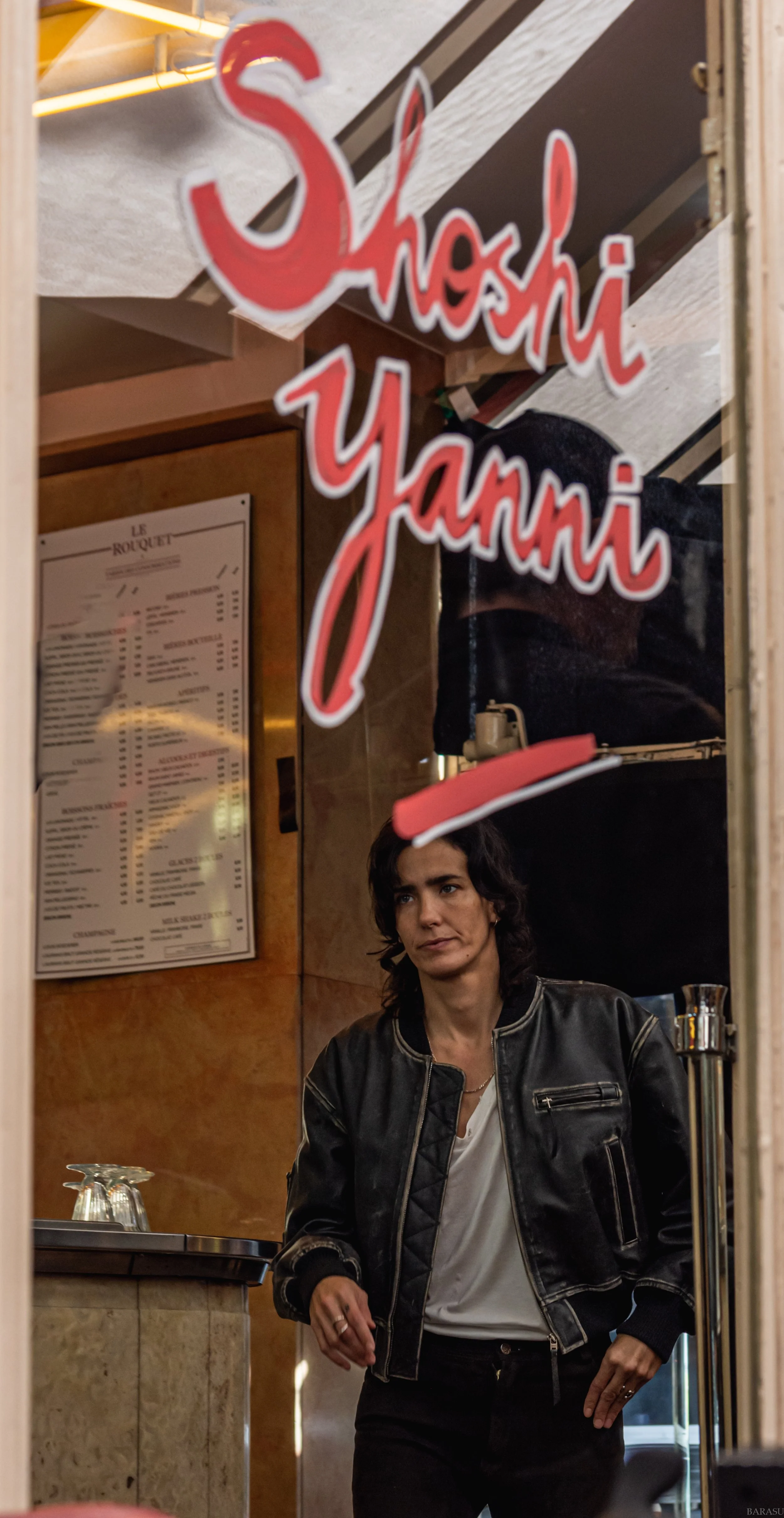 file 2501x4839_204327.jpg