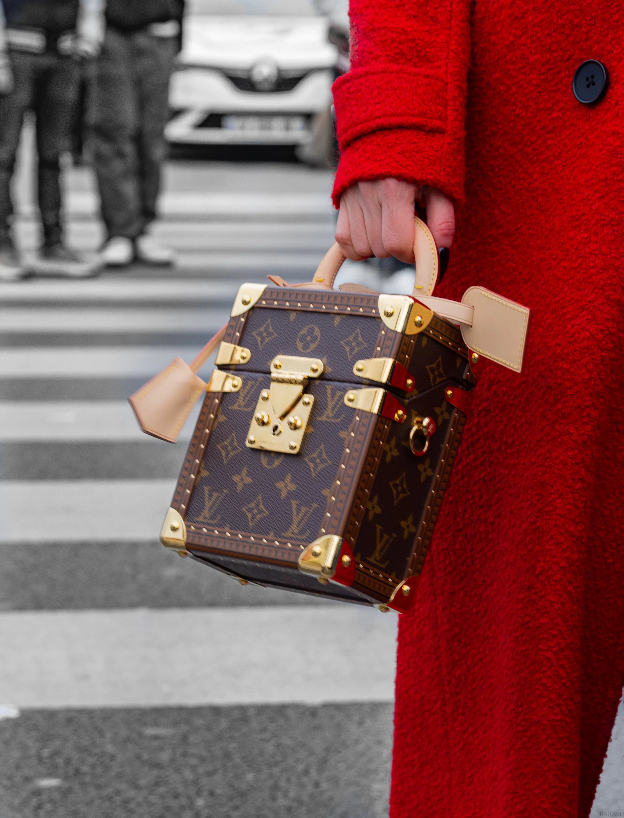 file 3267x4281_108669.jpg