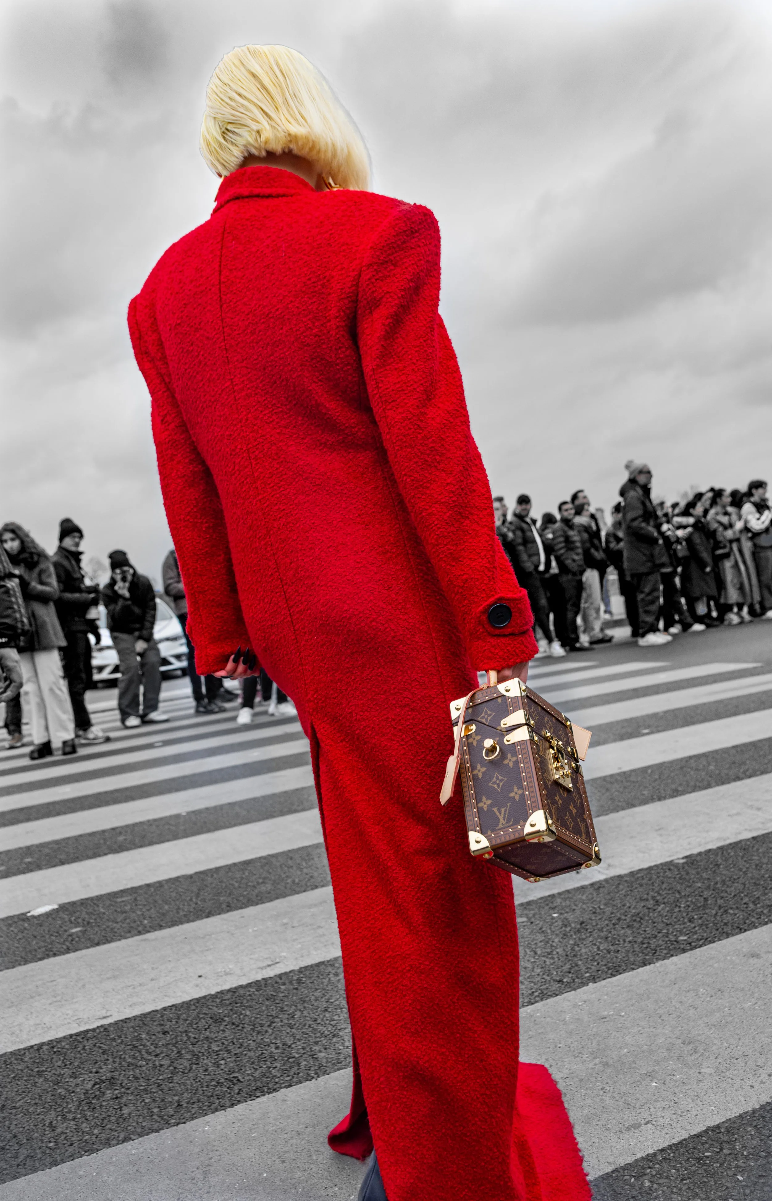 file 3857x6000_053644.jpg