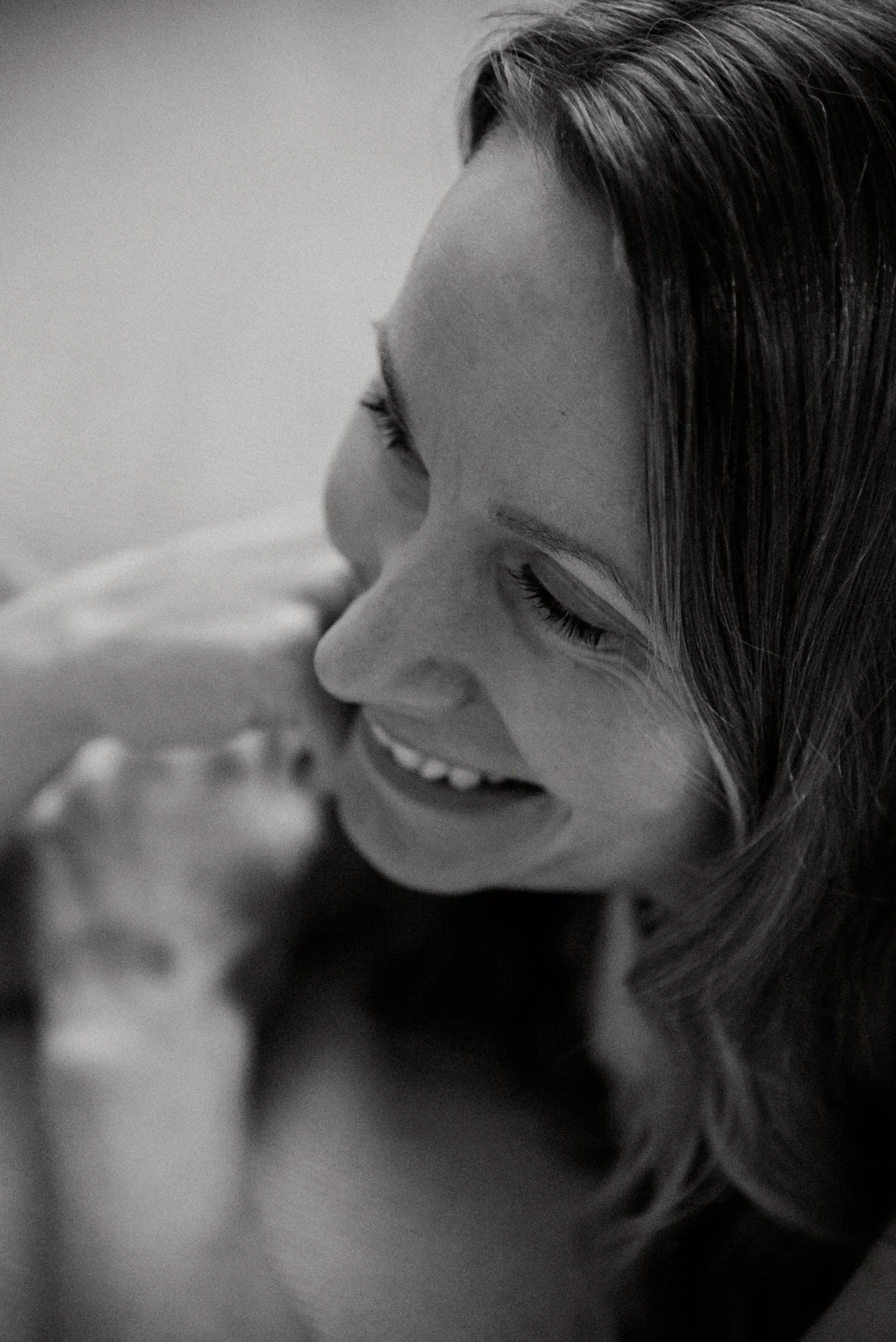 Mustavalkoinen yrityskuva.