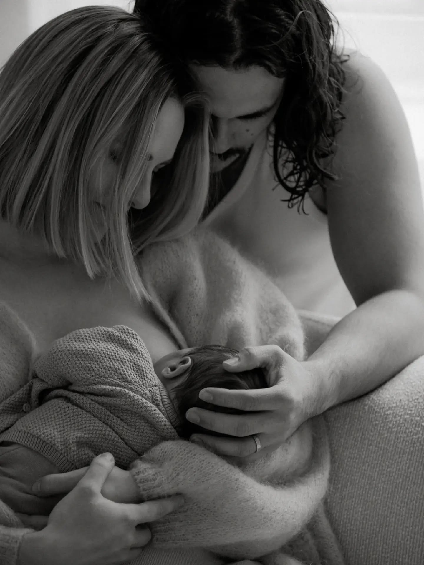 Aidot. Merkitykselliset muistot meid&auml;n el&auml;m&auml;st&auml; eiv&auml;t synny lavastamalla - vaan el&auml;m&auml;ll&auml; ne 🫶

Ja ne t&auml;ydelliset kuvat syntyy ep&auml;t&auml;ydellisist&auml; hetkist&auml;
- t&auml;m&auml; vahvistuu aina 