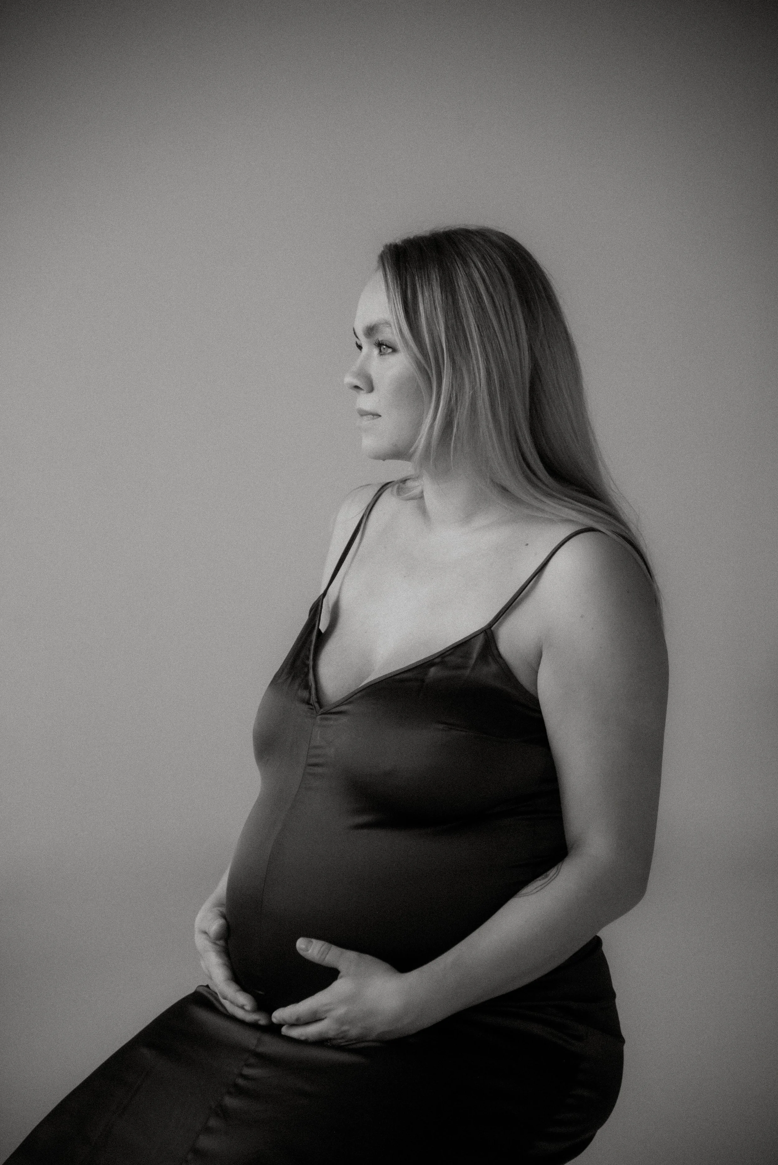 Mustavalkoinen odotusajankuva.