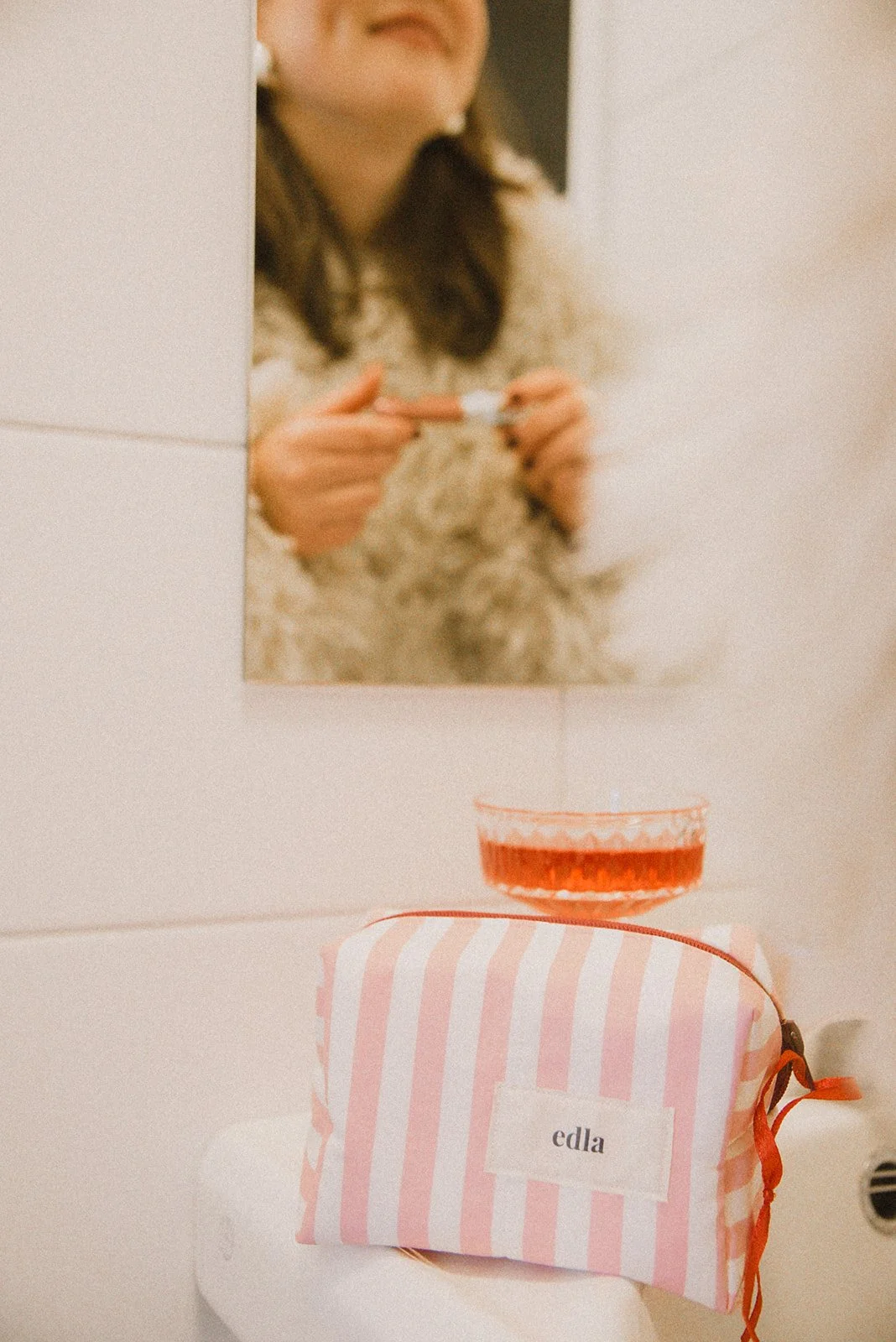 Tuotekuva Edlan pussukasta. Kuvannut tuotekuvaaja Heidi Väisänen.