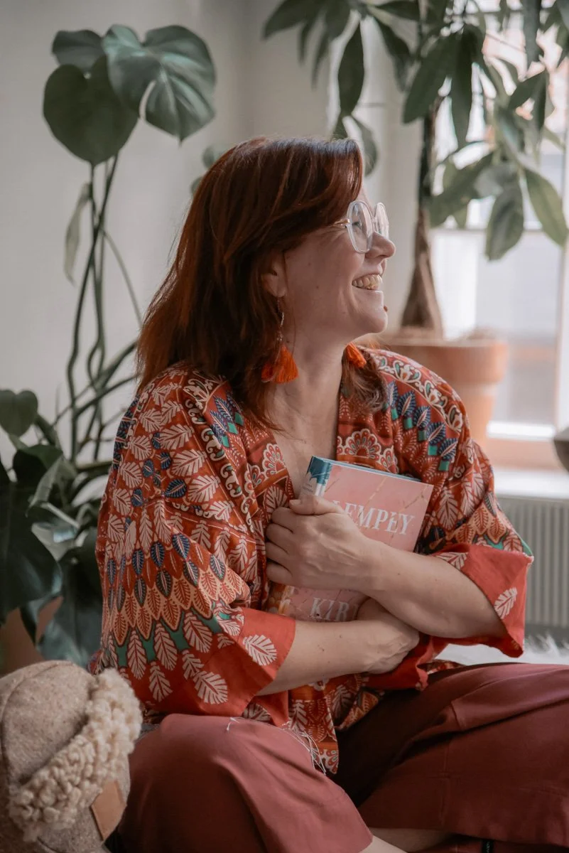 Henkilökuva yrittäjä Virve Taljavirtasta. Kuvannut yrityskuvaaja Heidi Väisänen.