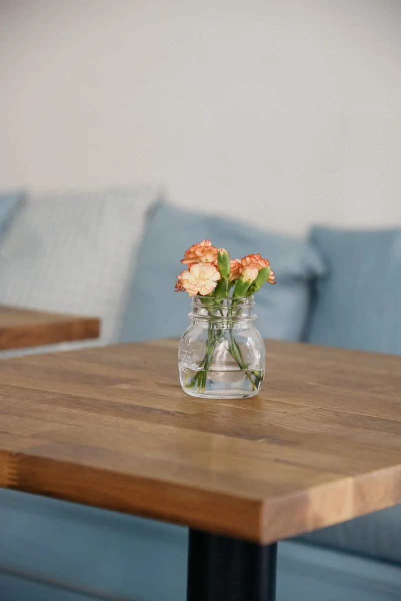 Liiketilassa järjestetyt yrityskuvaukset.