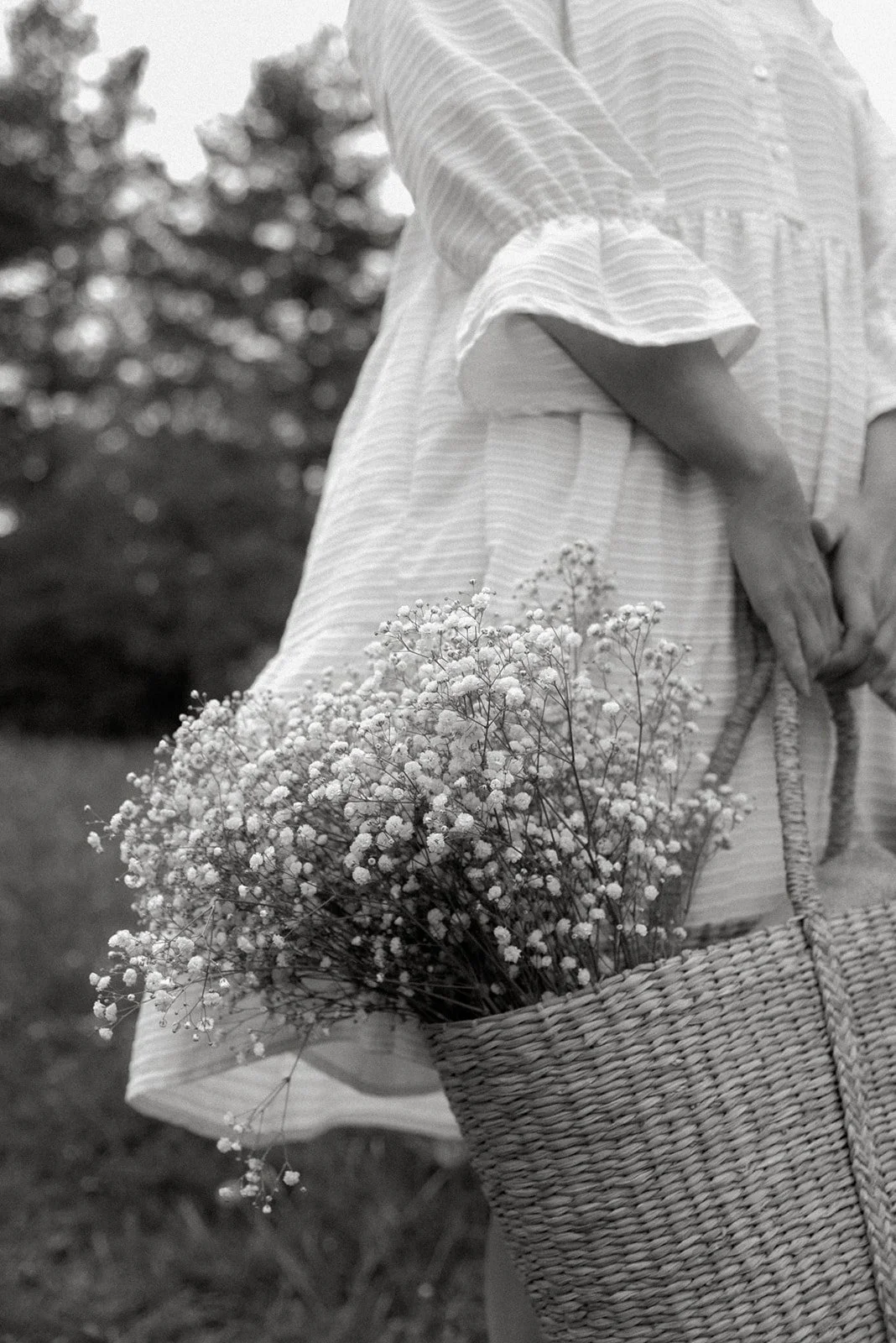 Vaalea ja harmoninen brändikuva.